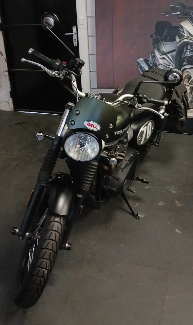 Triumph Street Scrambler - 1