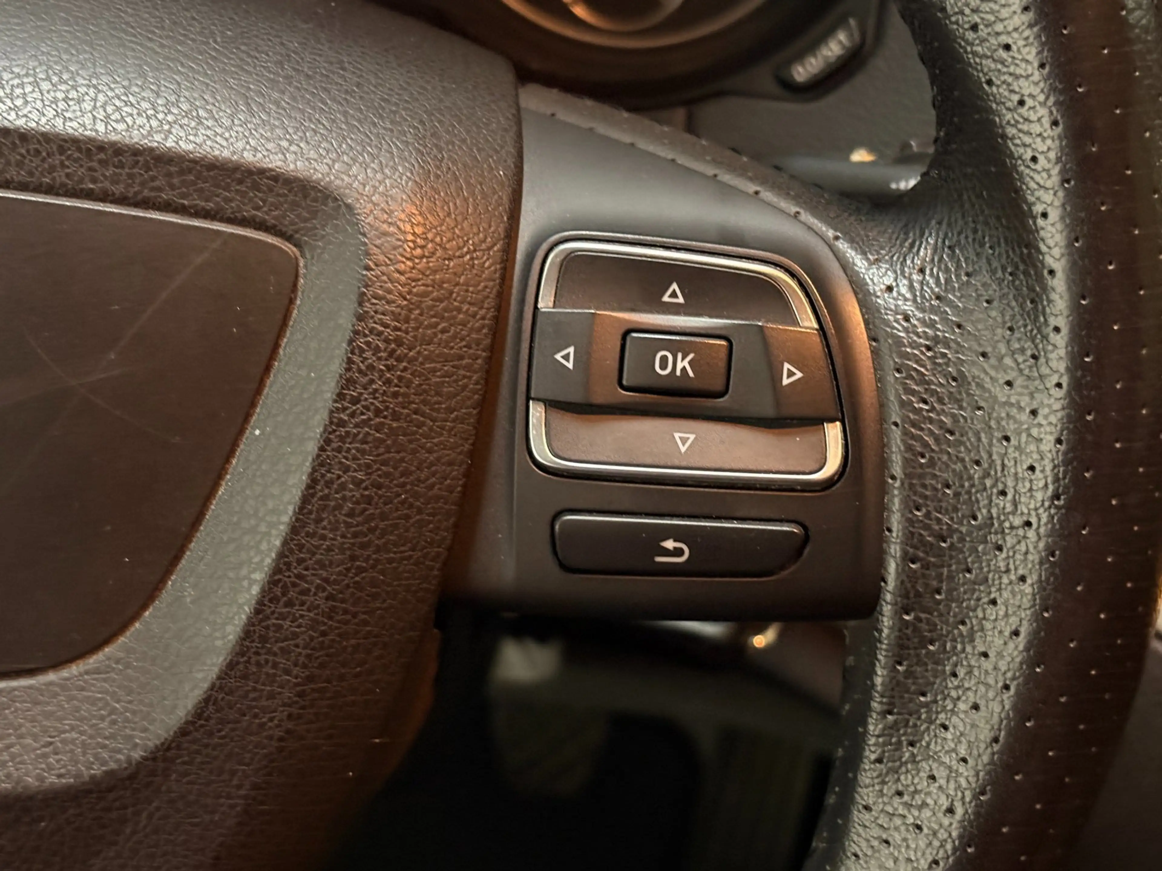 SEAT Alhambra 1.4 TSI Reference 7 persoons — photo 22