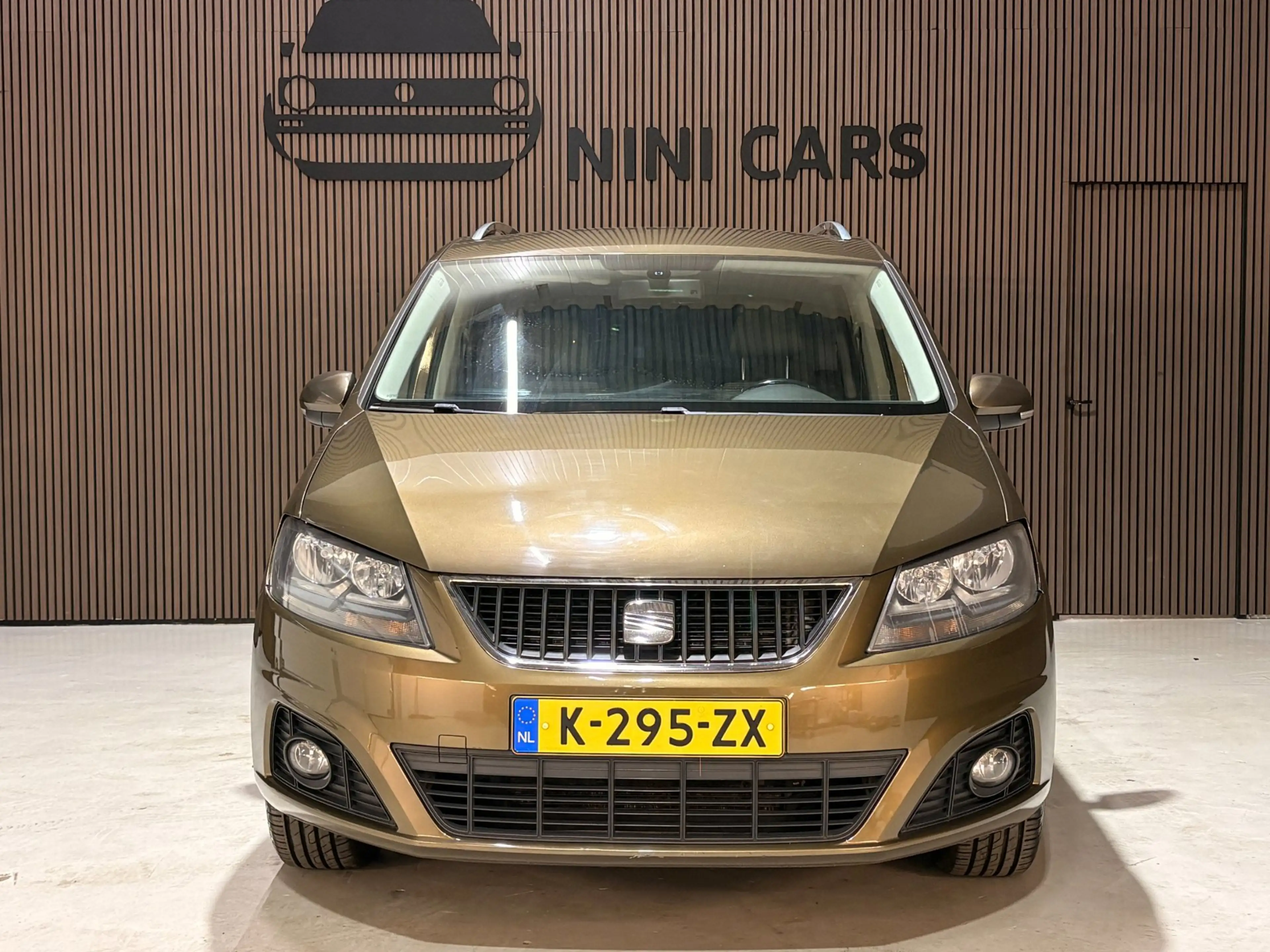 SEAT Alhambra 1.4 TSI Reference 7 persoons — photo 2