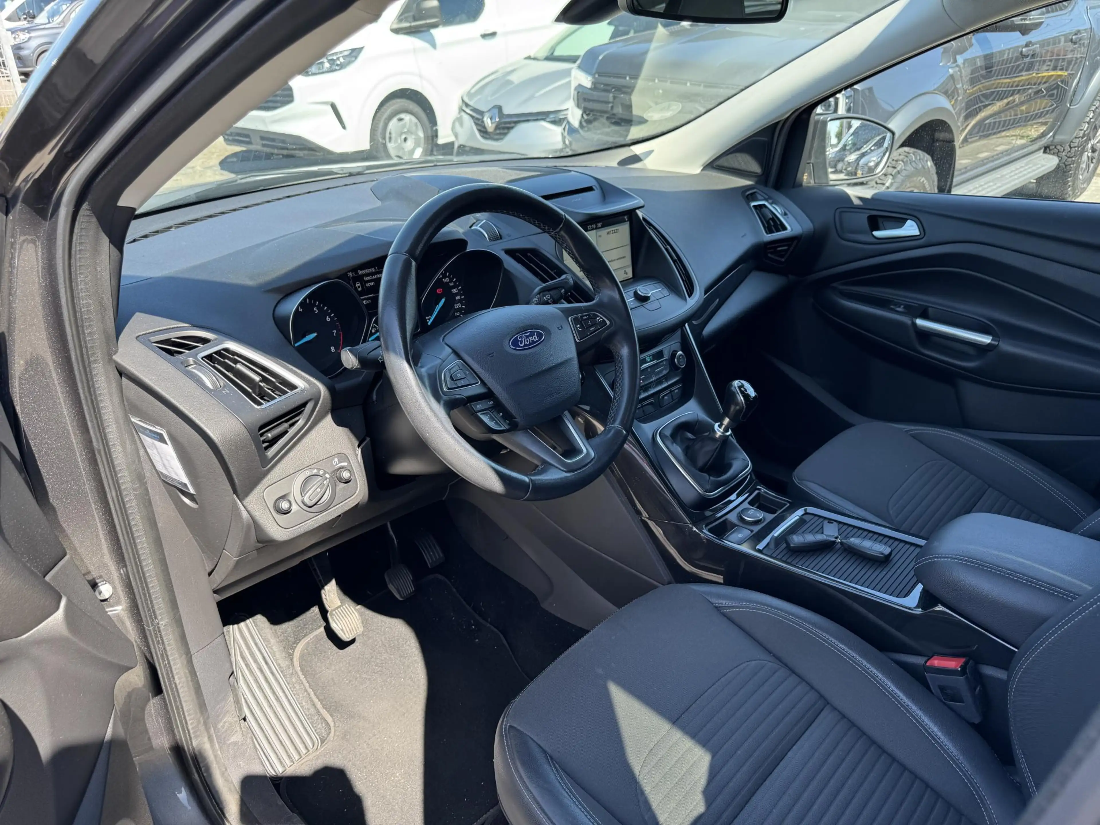 Ford Kuga 1.5 EcoBoost Titanium | Wegklapbare Trekhaak | Sto — photo 6
