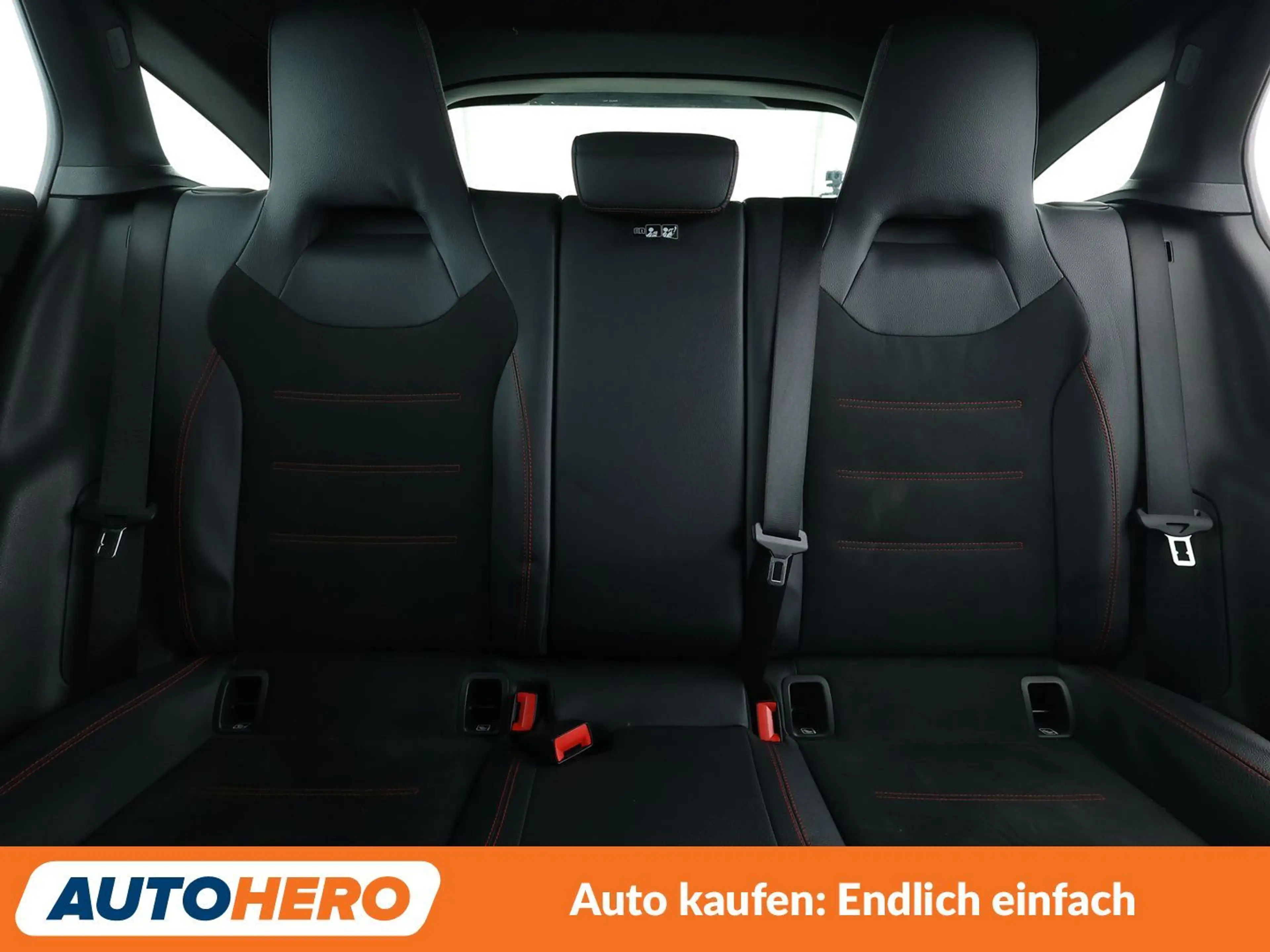 Mercedes-Benz CLA 200 CLA 200 Shooting Brake AMG Line Aut.*NAVI*LED*ACC* — photo 15