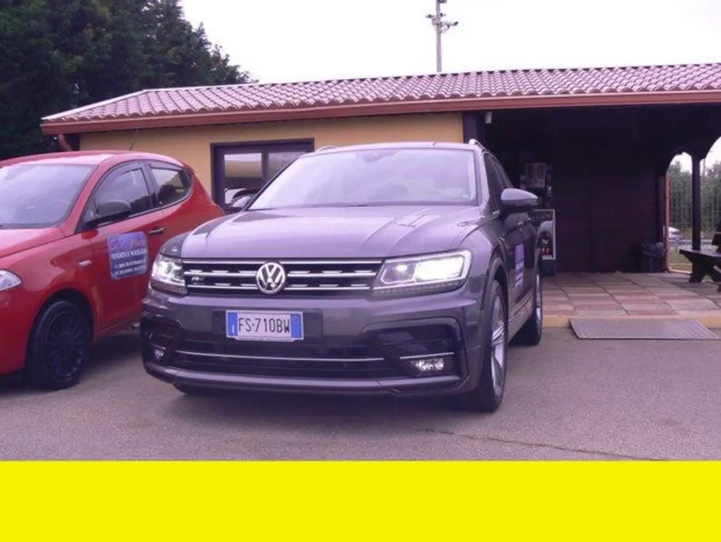 Volkswagen Tiguan TIGUAN 1600 TDI R LINE FULL OPTIONAL Grau - 1