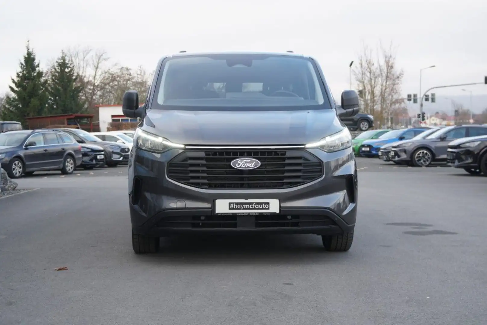 Ford Transit Custom Aut. L2 Trend *ACC*LED*BLIS*8Si* siva - 2