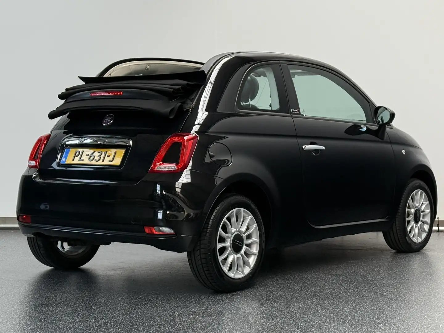 Fiat 500C 1.0 TwinAir Pop | Airco | NL Auto | 1e eigenaar Negro - 2