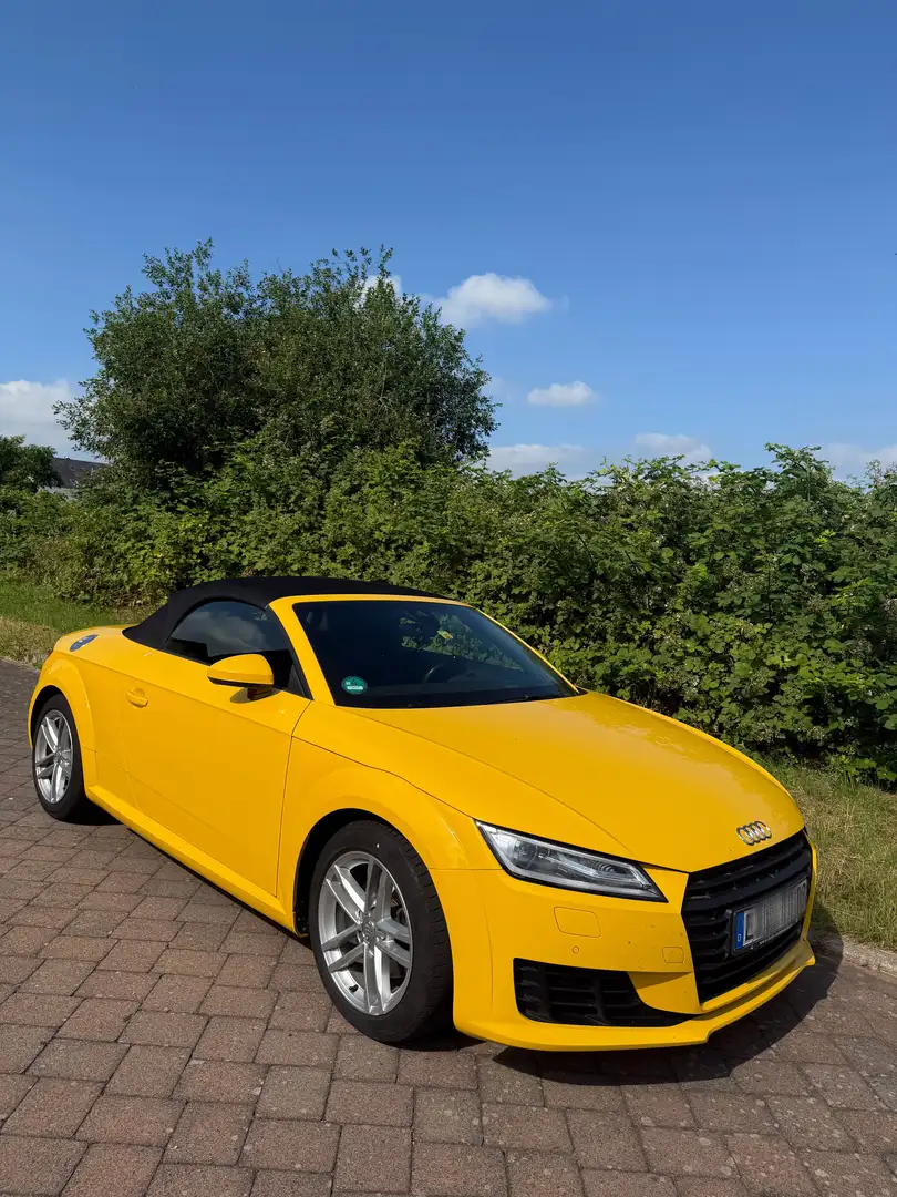 Audi TT 1.8 TFSI Sárga - 1