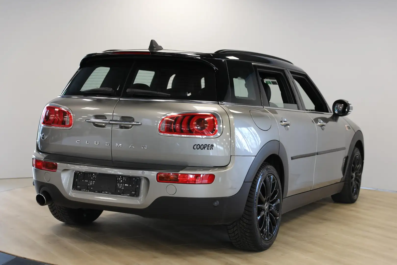 MINI Cooper Clubman Mini 1.5 Chili | Harman/Kardon | Cruise | Stoelver Argent - 2