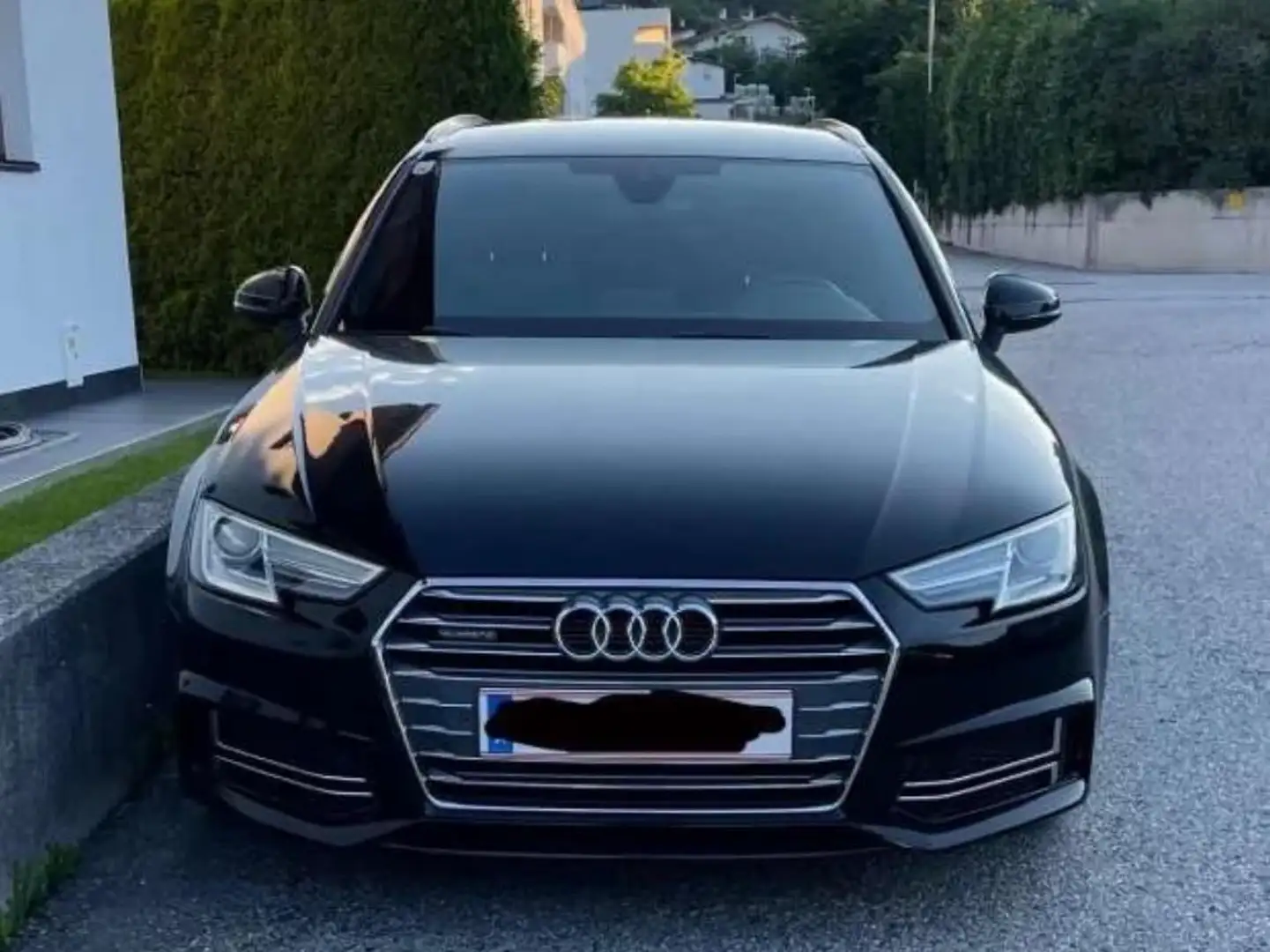 Audi A4 A4 Avant 2,0 TDI quattro Sport S-tronic Sport Schwarz - 1