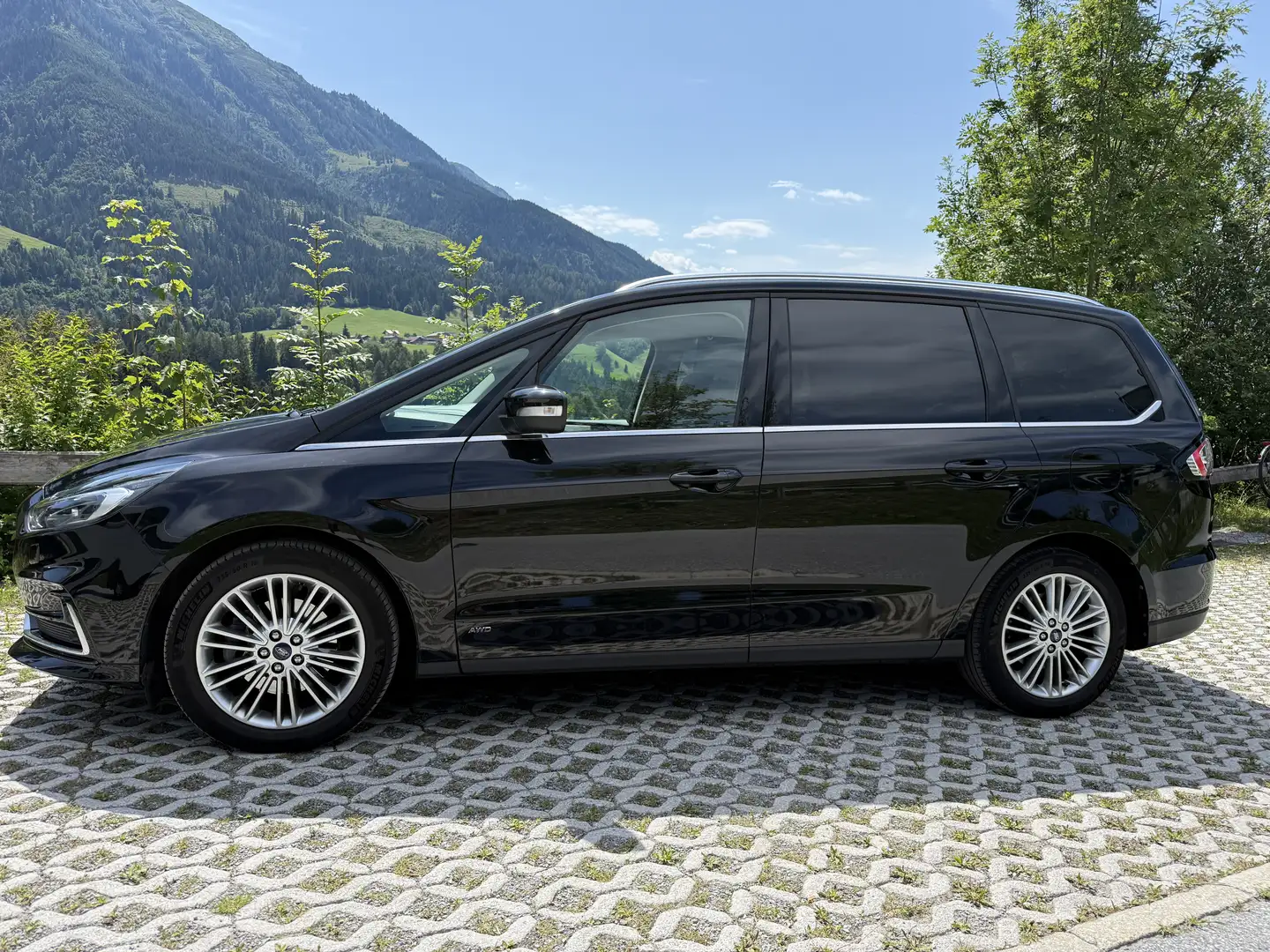 Ford Galaxy 2,0 EcoBlue SCR AWD Vignale Aut. GARANTIE ALLRAD. - 2