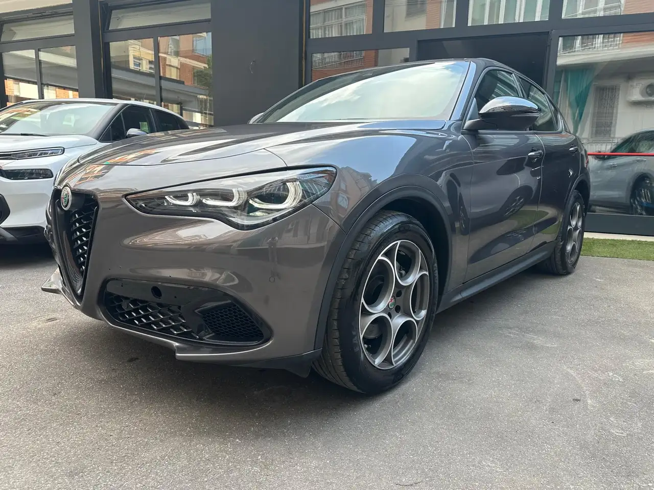 Alfa Romeo Stelvio 2024