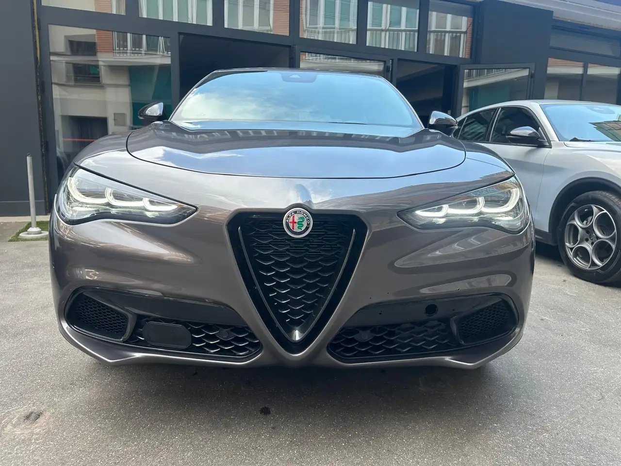 Alfa Romeo Stelvio 2024