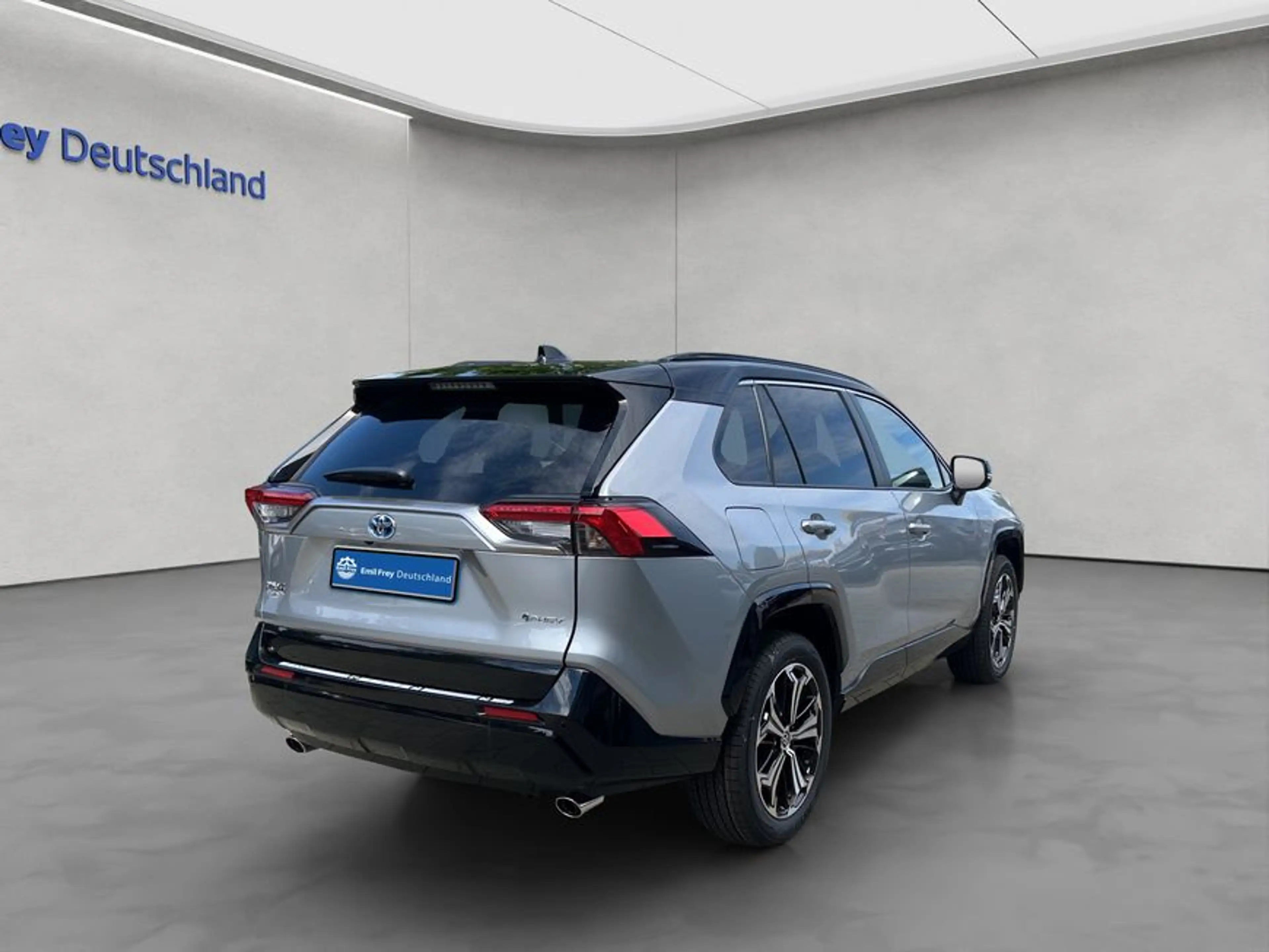 Toyota Plug-in-Hybrid Style inkl. AHK — photo 5