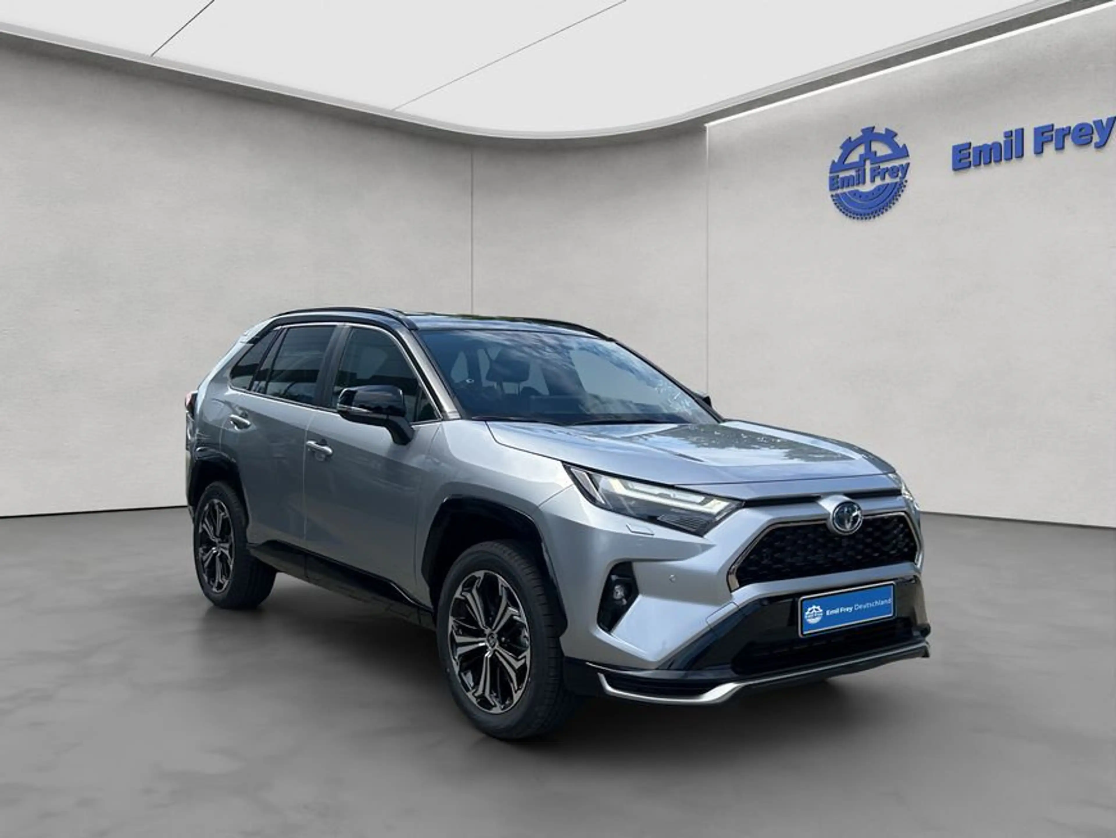 Toyota Plug-in-Hybrid Style inkl. AHK — photo 7