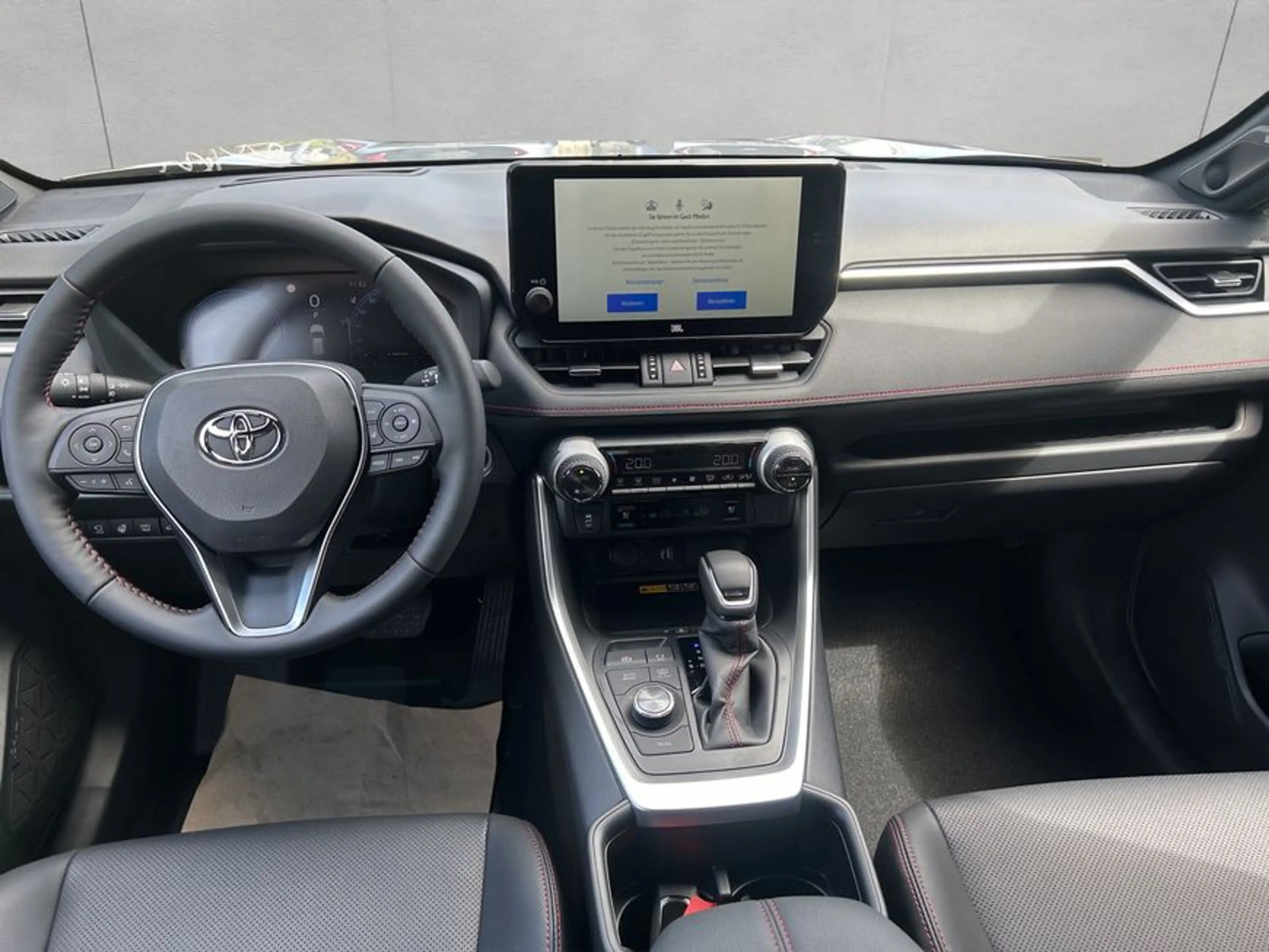 Toyota Plug-in-Hybrid Style inkl. AHK — photo 12