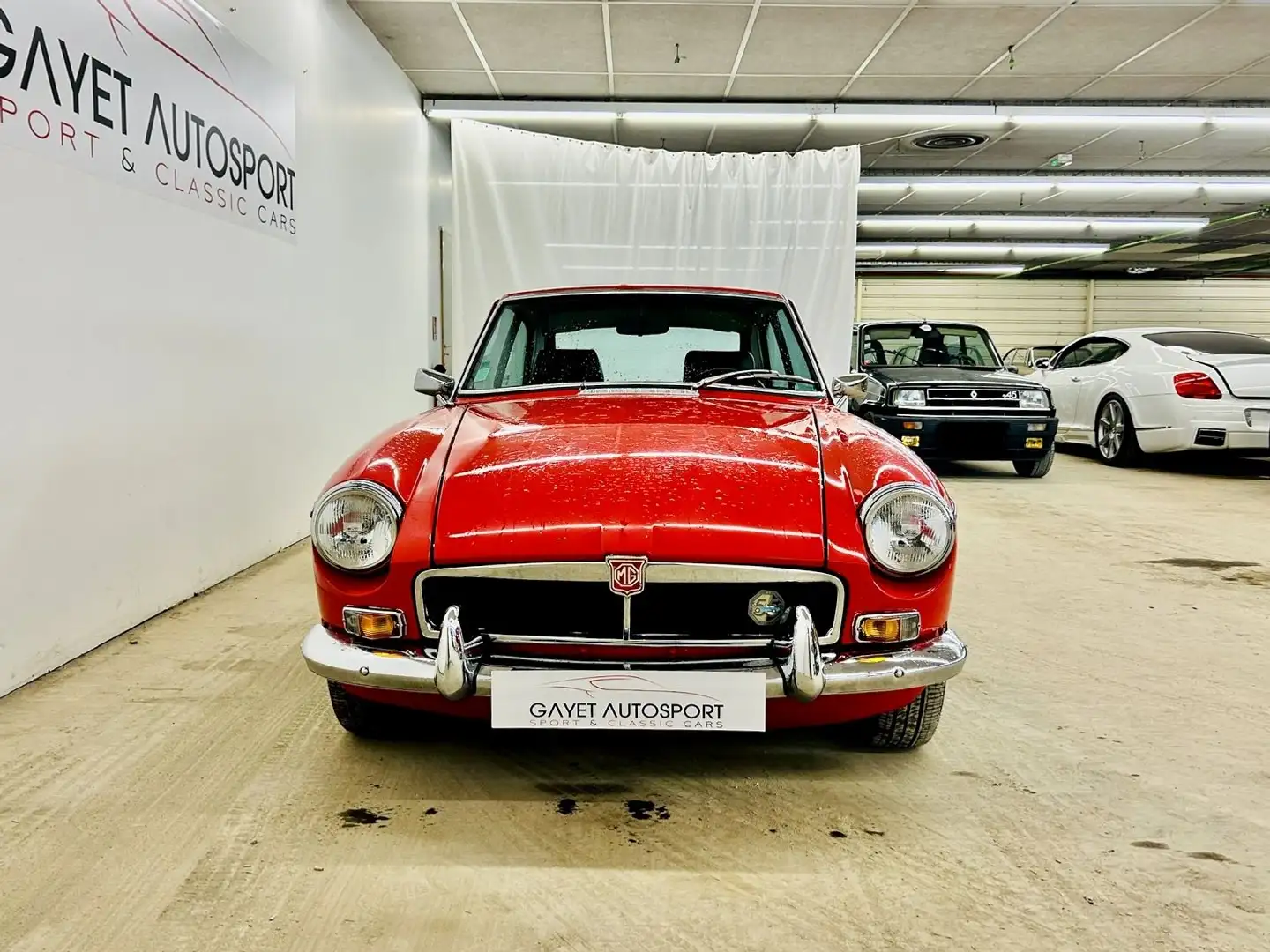 MG MGB GT - 2