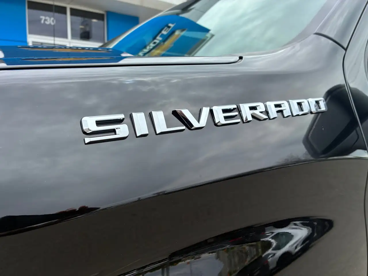 Chevrolet Silverado 1500 снимка Chevrolet Silverado 1500