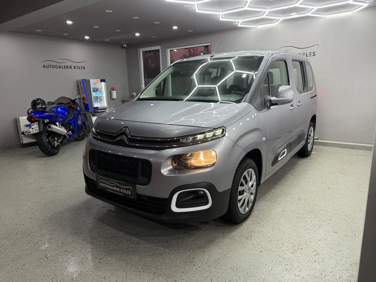 Citroen Berlingo Feel Pack M KAM*SPUR*TOTW*NAVI Grau - 2