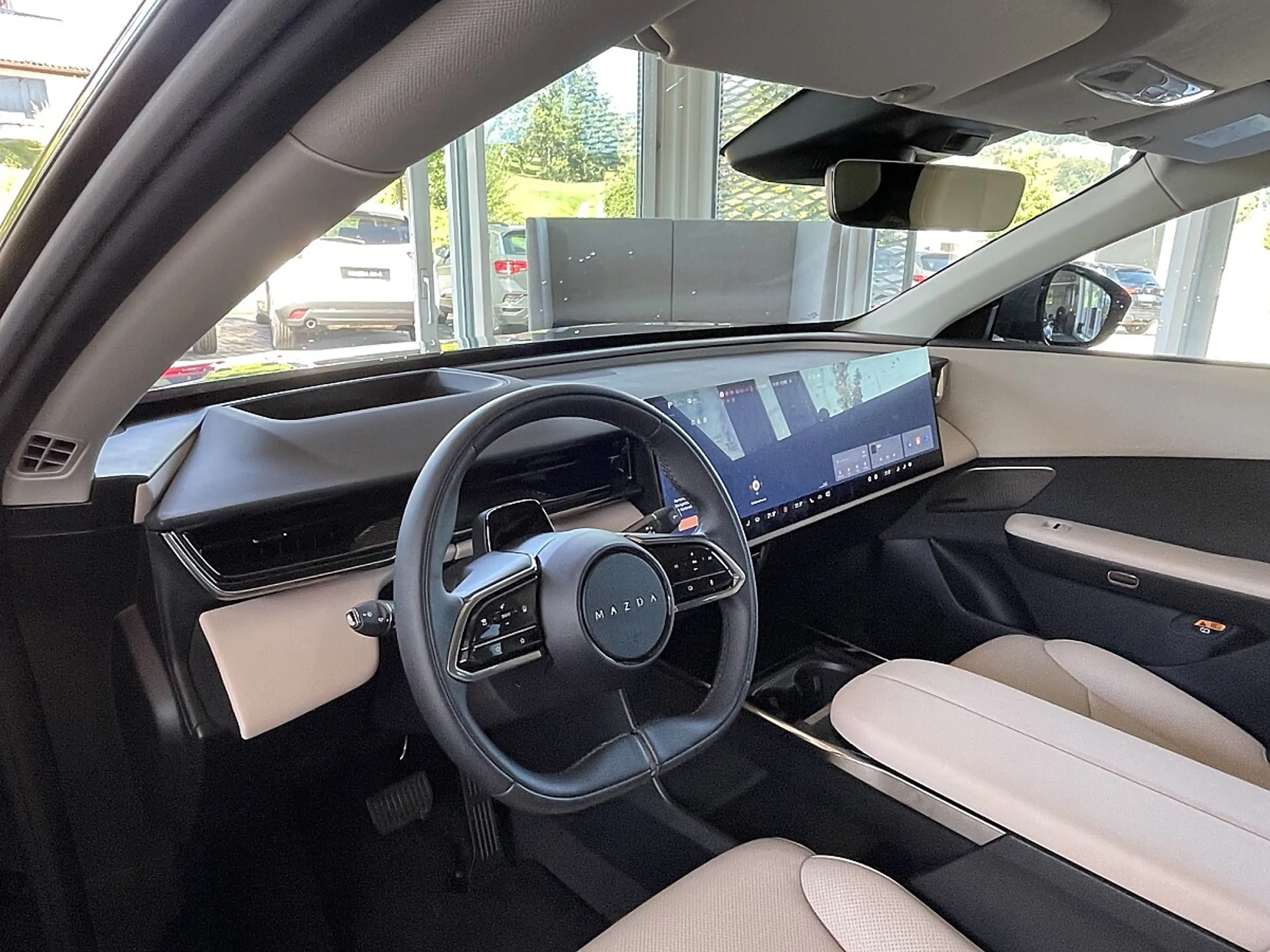Mazda CX-6e Mazda CX-6e 78kWh Takumi — photo 10