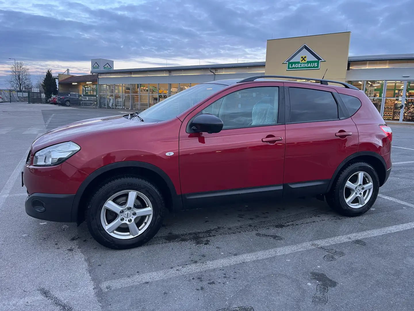 Nissan Qashqai 360° Kamera 4X4 Allrad Panorama 170000km Rot - 2