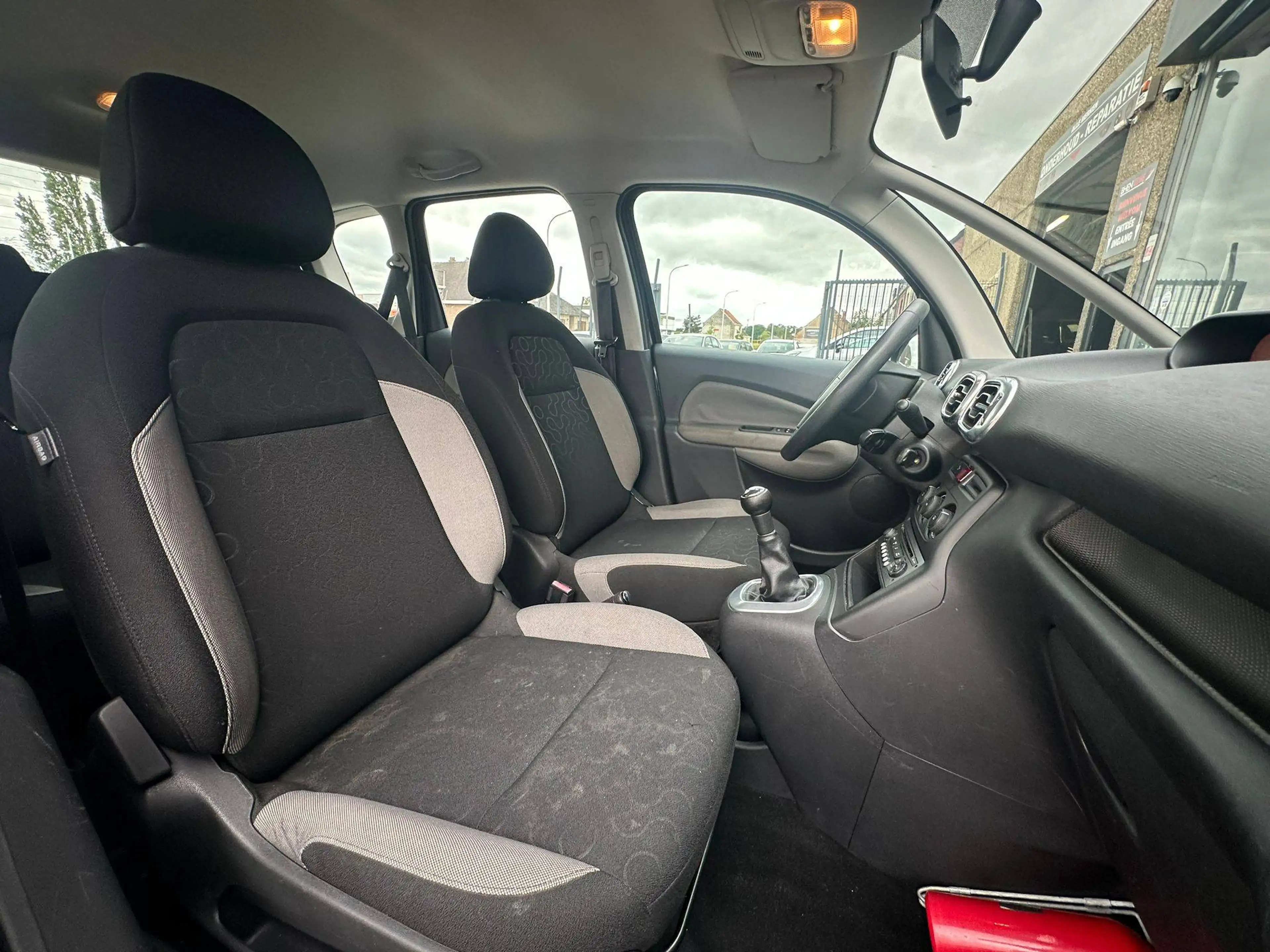 Citroen C3 Picasso 148,33€ SANS INTERET ZONDER KOSTEN / 1.4i Attraction — photo 9