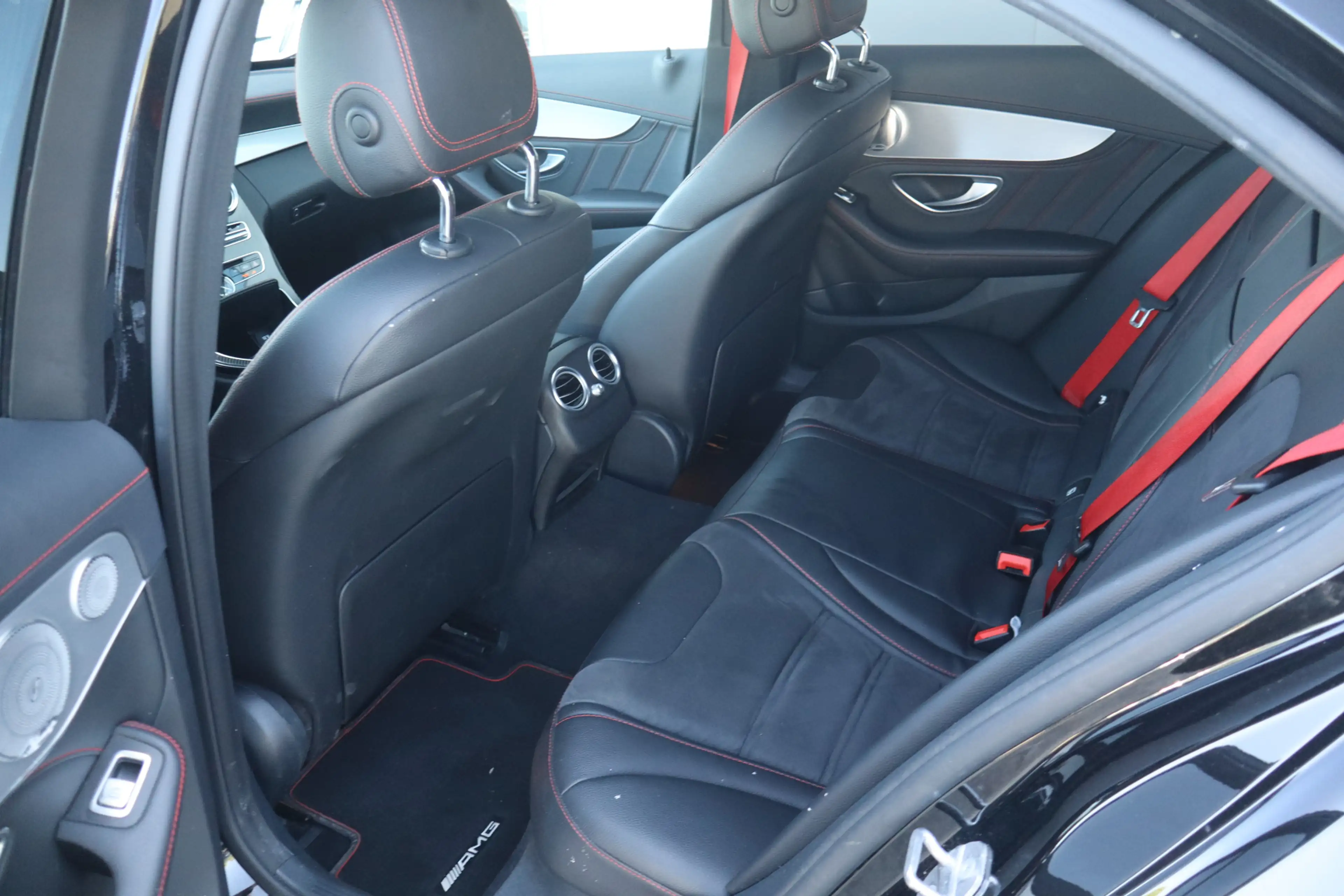 Mercedes-Benz C 43 AMG 4MATIC Pano I Burmester I Stoelverw — photo 43