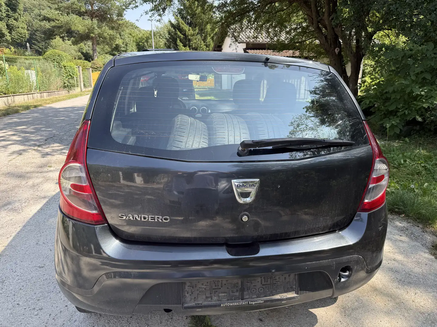 Dacia Sandero 1.2 16V 75 Live - 2