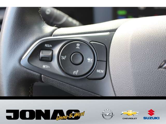 Opel Mokka E