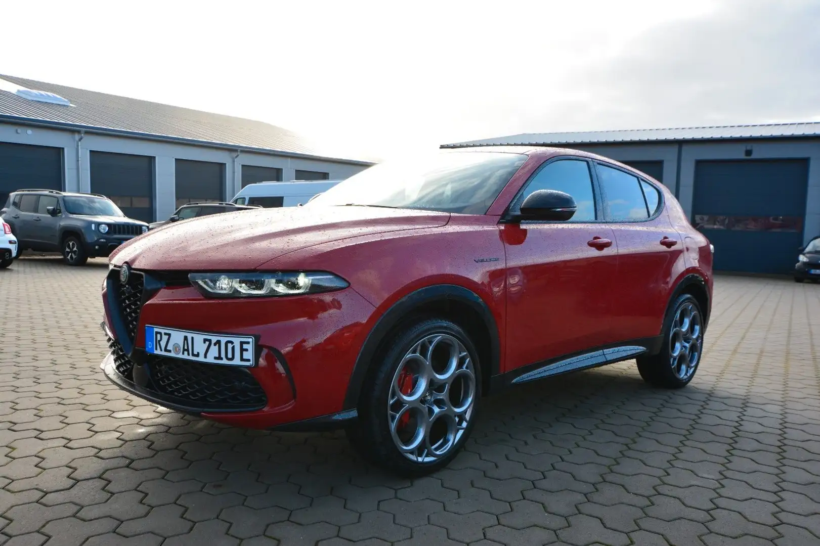 Alfa Romeo Tonale 1.3 T PHEV 206kW Q4 AT VELOCE Rot - 1