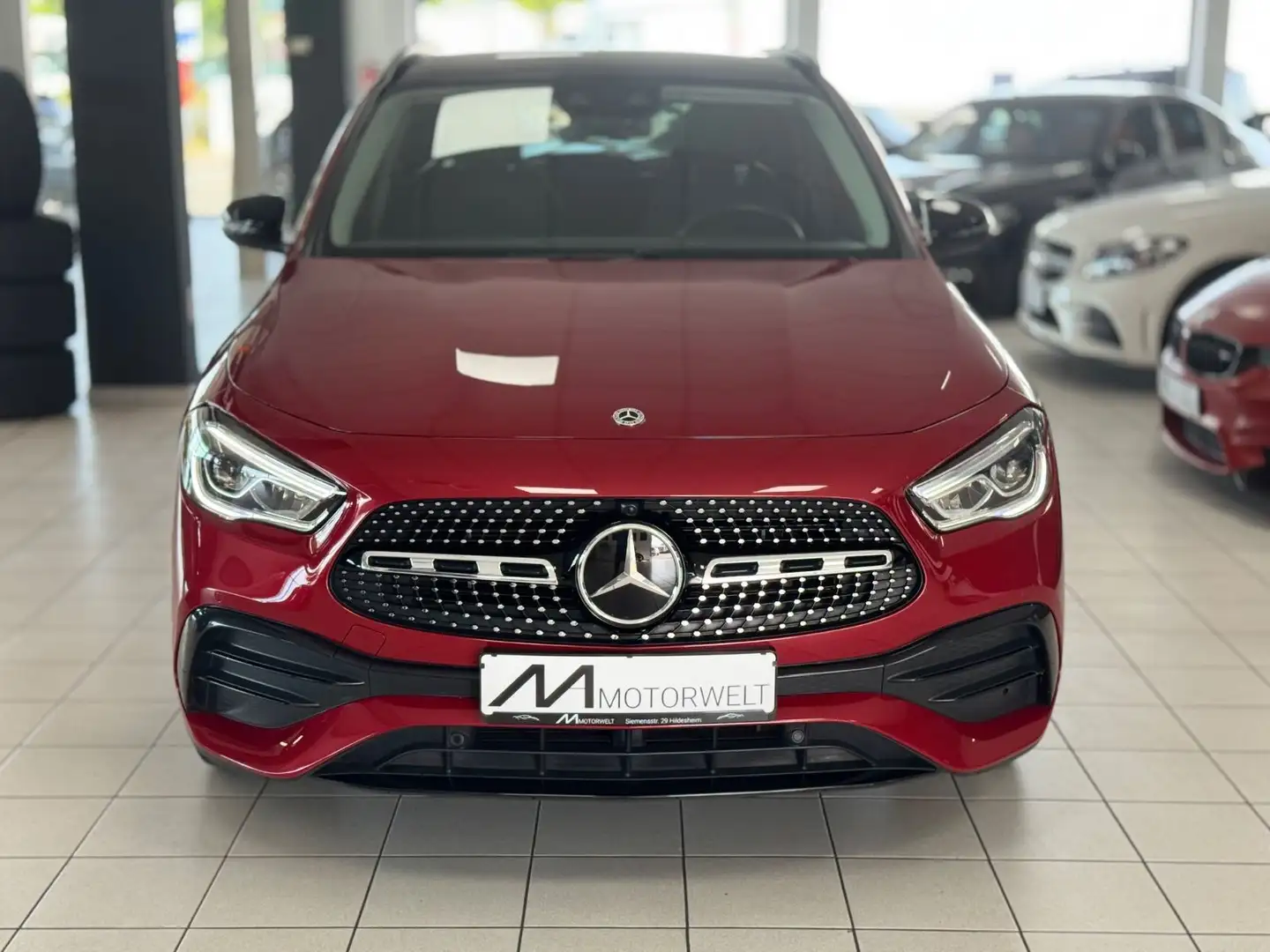 Mercedes-Benz GLA 250 e /Panorama/AMG/Memory Rouge - 2