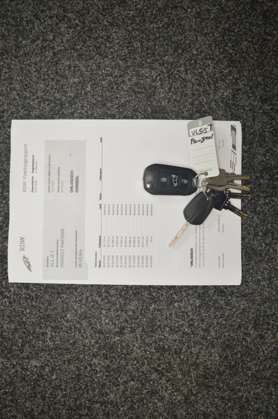Peugeot Partner 1.5 BlueHDI Pro // 86.000 KM // trekhaak // IMPERI — photo 20