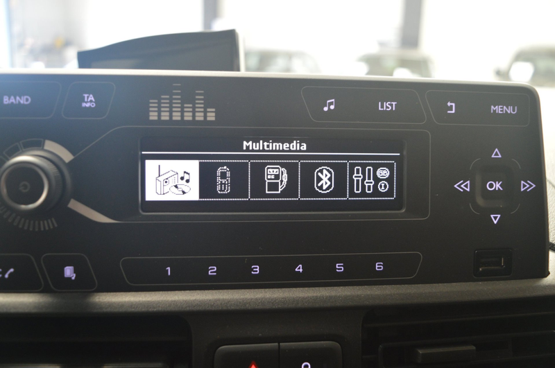 Peugeot Partner 1.5 BlueHDI Pro // 86.000 KM // trekhaak // IMPERI — photo 14