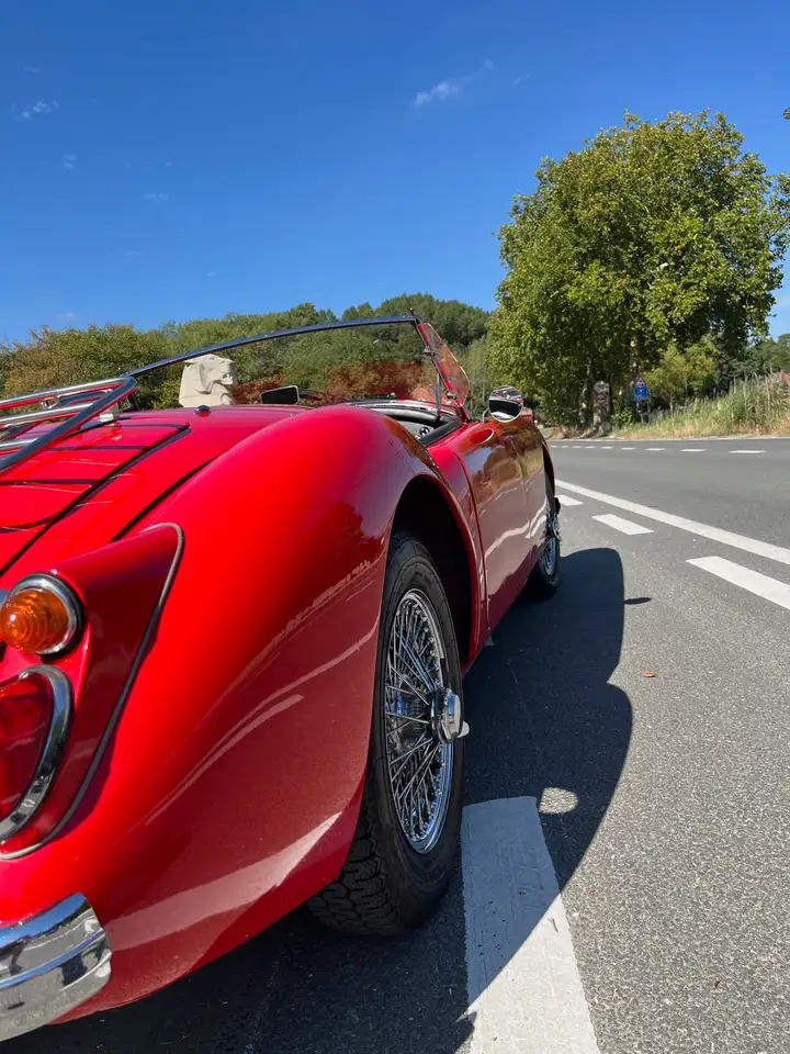 MG MGA, foto 2