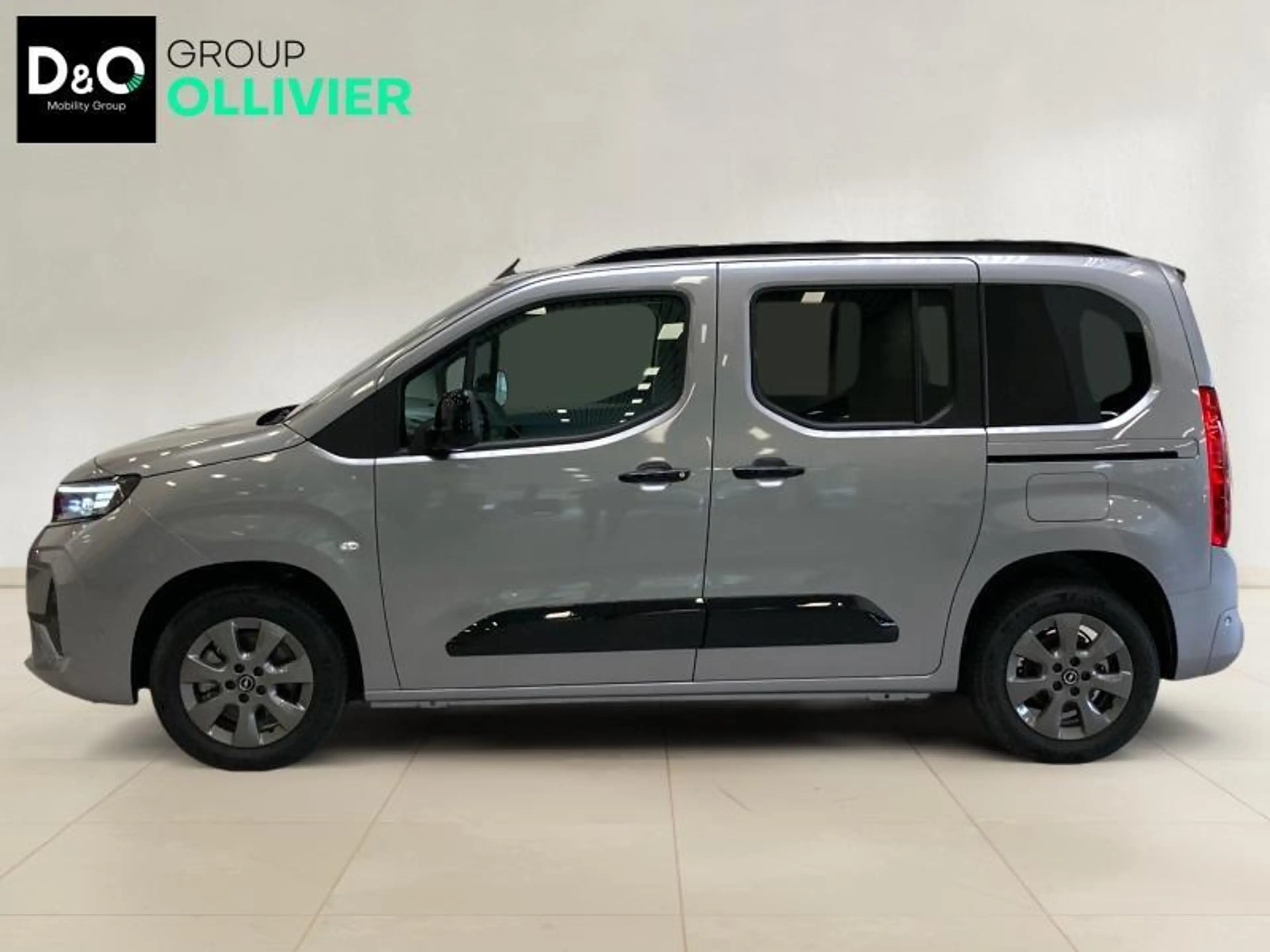 Opel Combo Life E 1.5D TURBO 130CH — photo 4