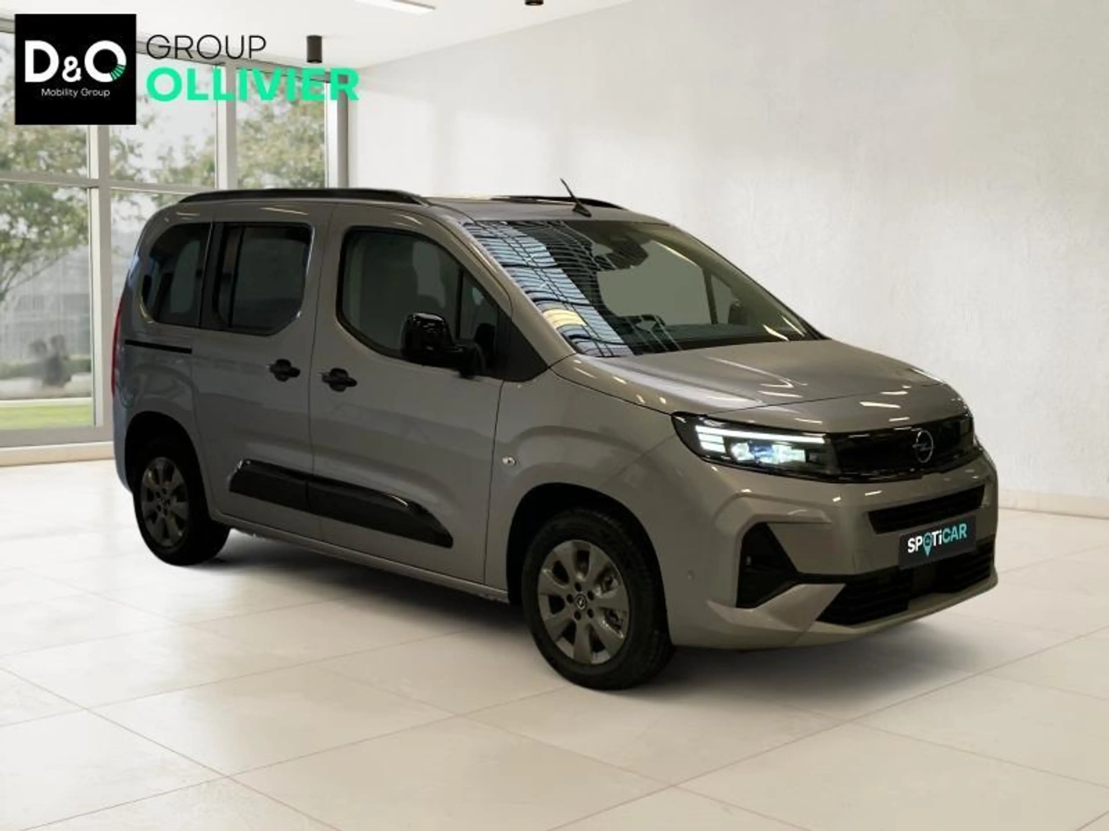 Opel Combo Life E 1.5D TURBO 130CH — photo 3