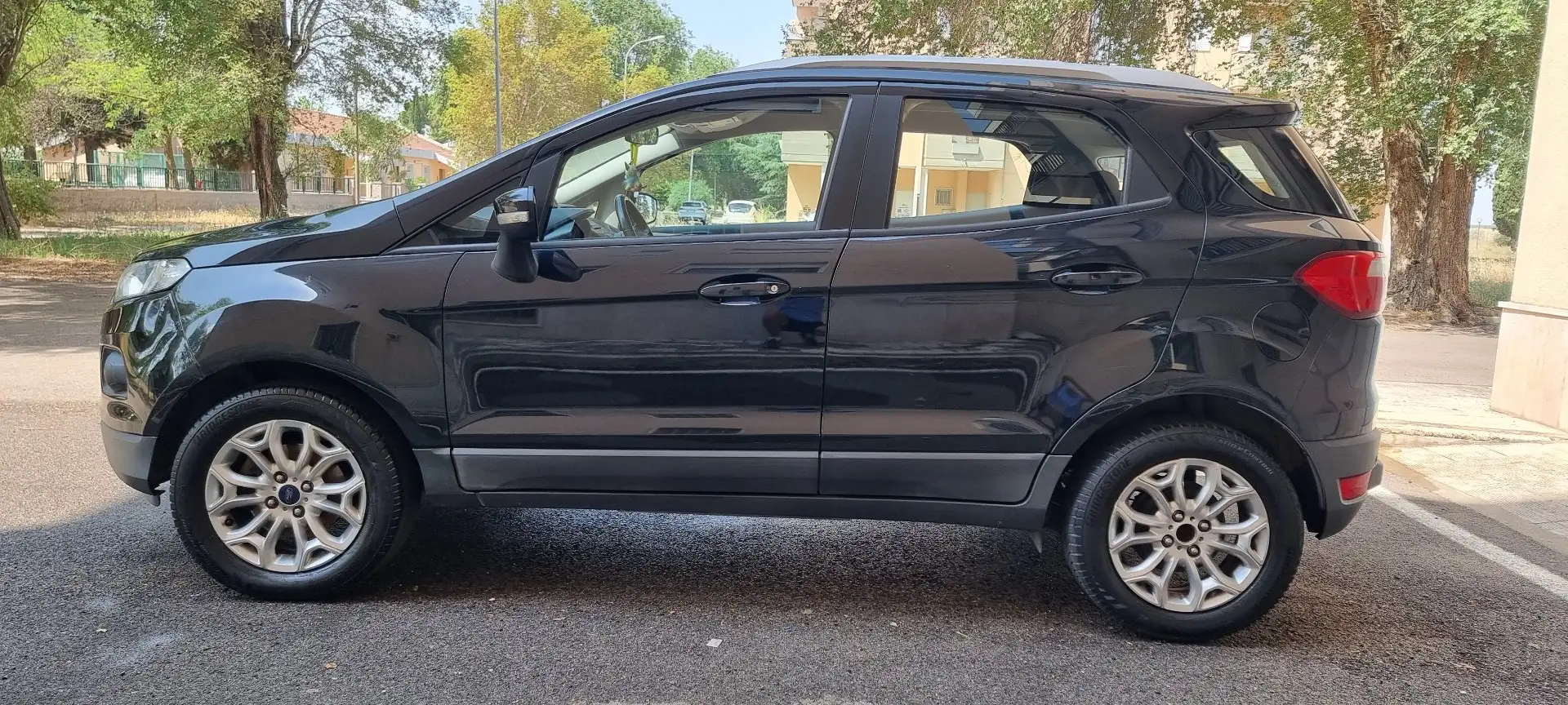 Ford EcoSport 1.5 tdci Business 95cv E6 - 1