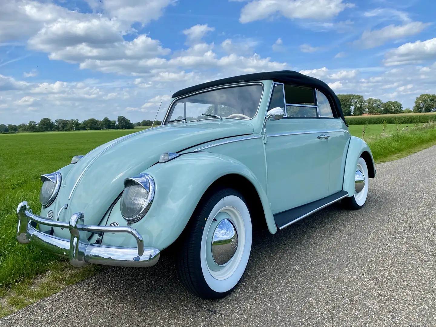Volkswagen Kever cabrio 2 de eigenaar als nieuw - 1