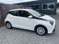 Toyota Aygo 1.0 VVT-i x-play Wit - thumbnail 2