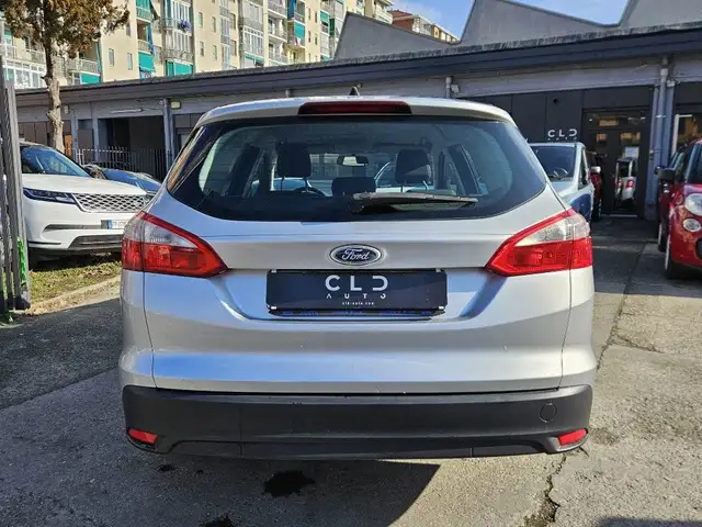Ford Focus view 4
