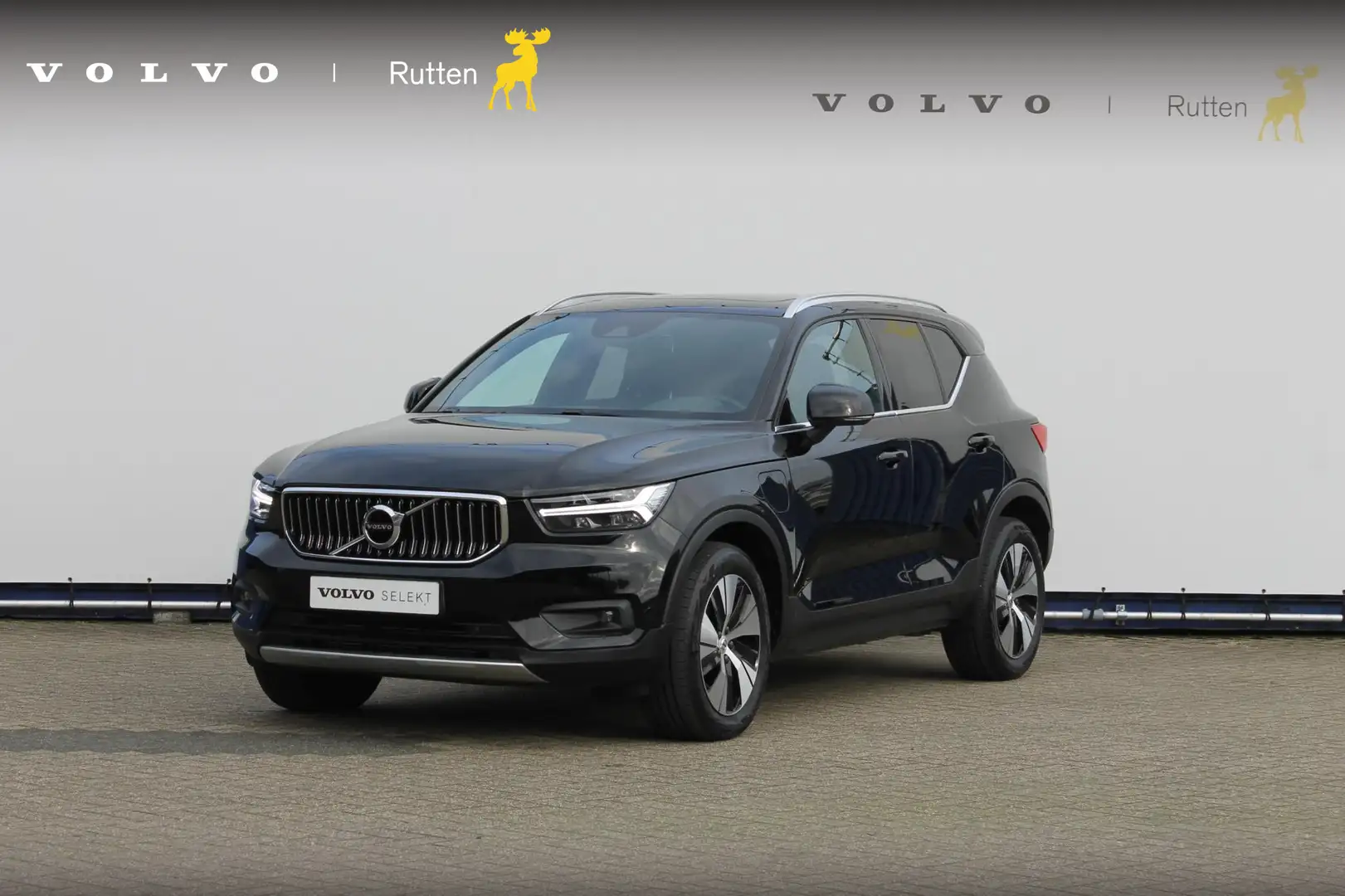 Volvo XC40 T4 211PK Automaat Recharge Inscription Expression Zwart - 1