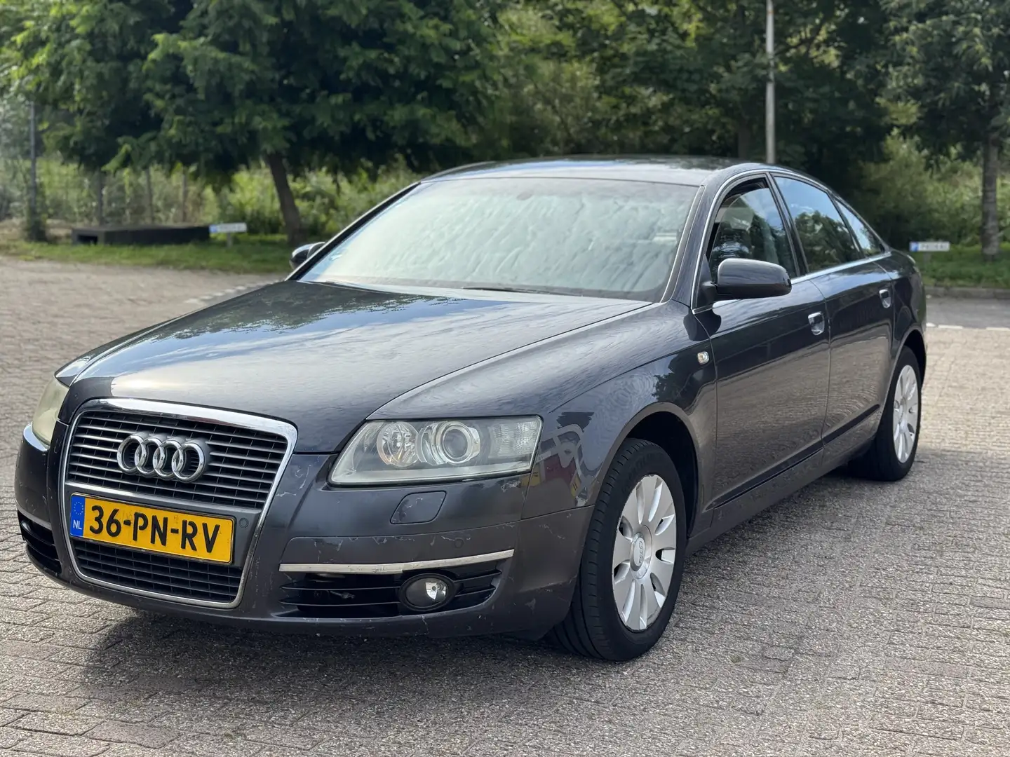 Audi A6 2.4 multitronic - 2
