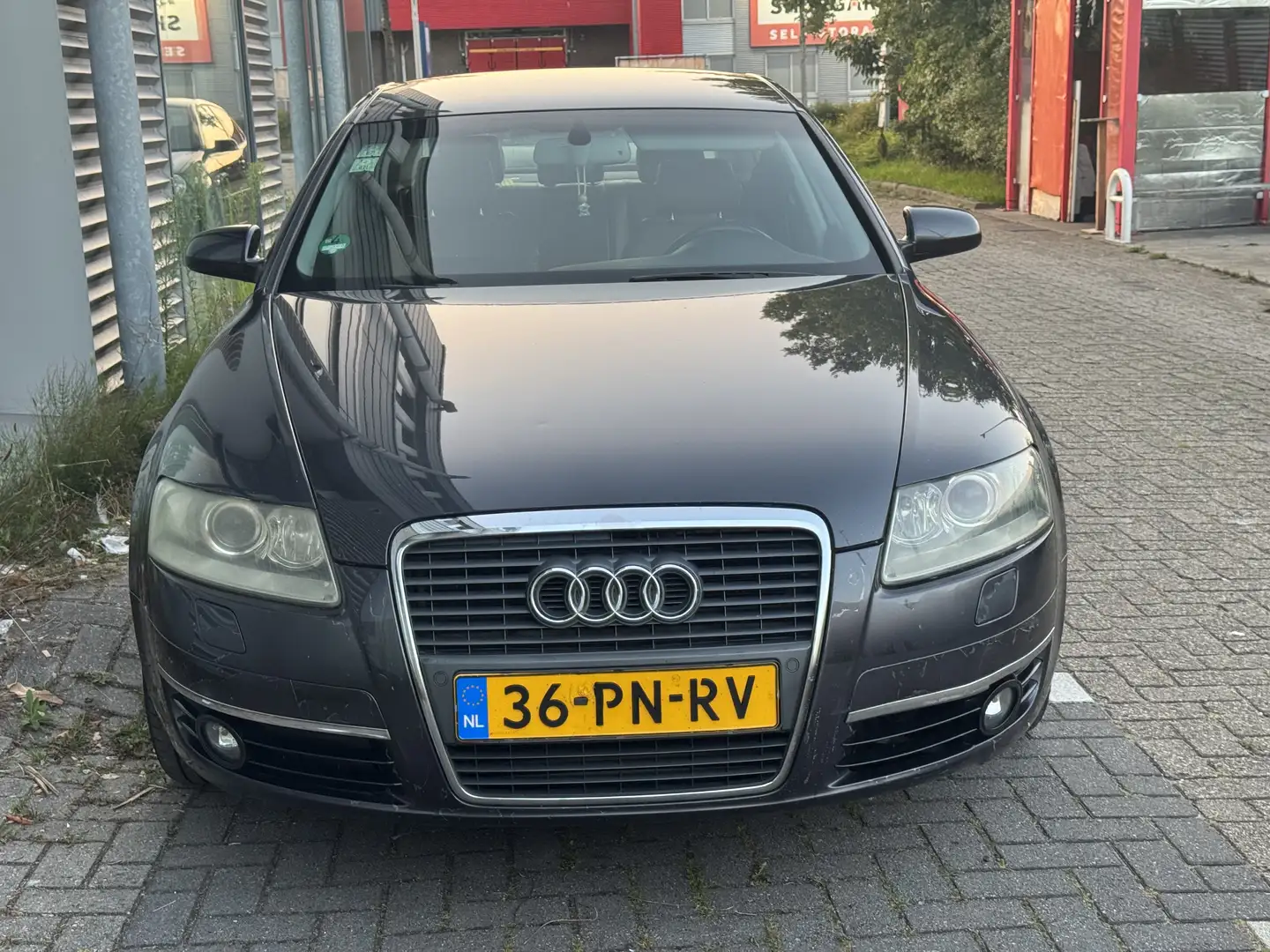 Audi A6 2.4 multitronic - 1