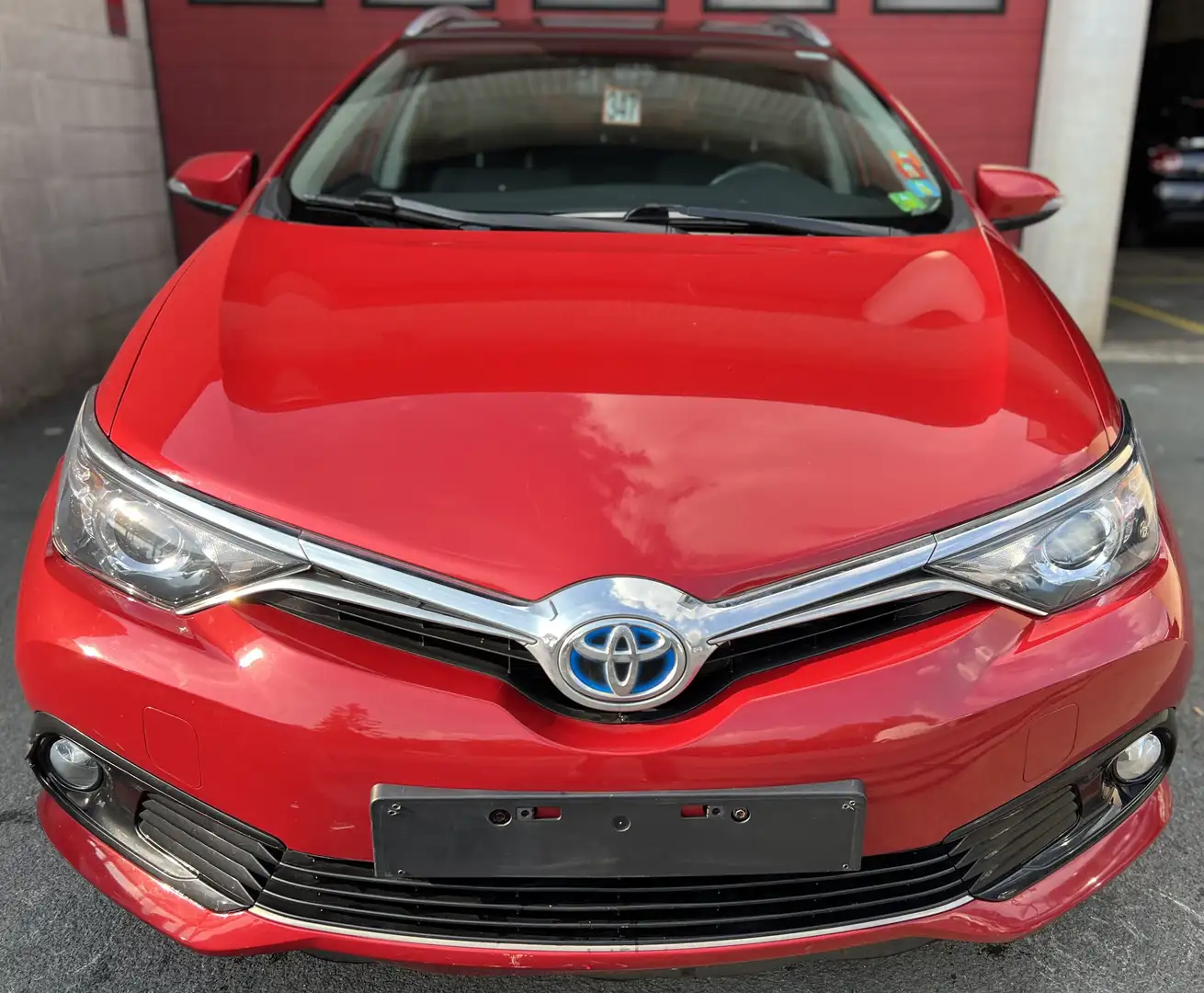 Toyota Auris Auris SW HEV 1.8i HSD Active E-CVT Rouge - 2