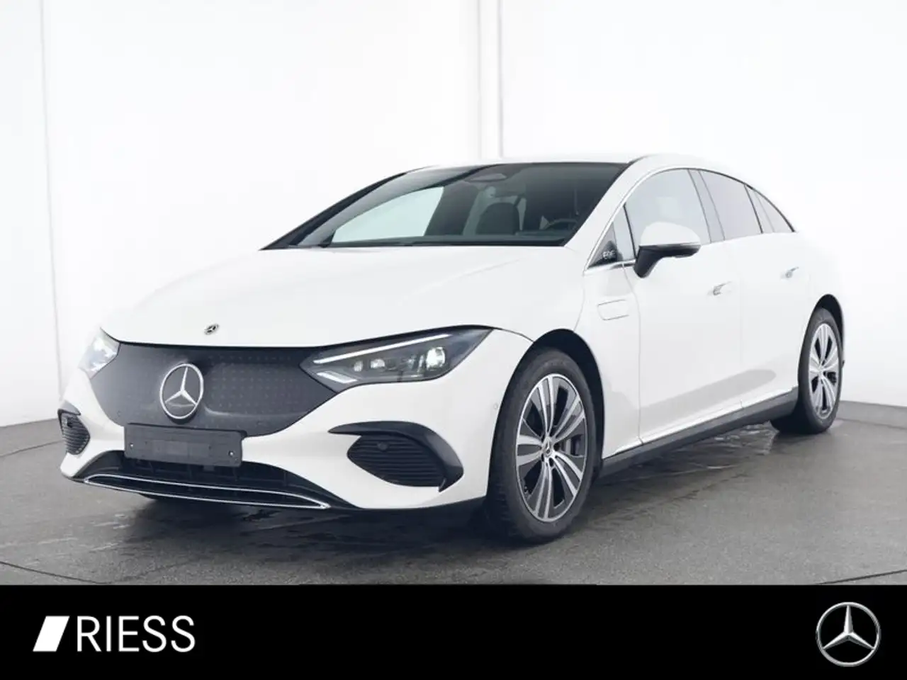 Mercedes-Benz EQE 350