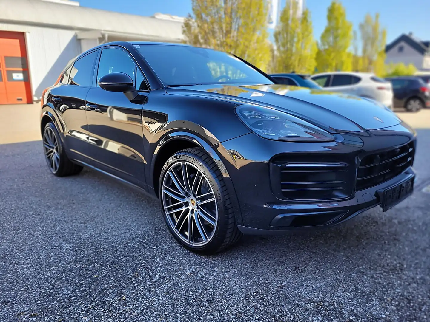 Porsche Cayenne III E-Hybrid PHEV 17,9 kWh Aut. Schwarz - 2