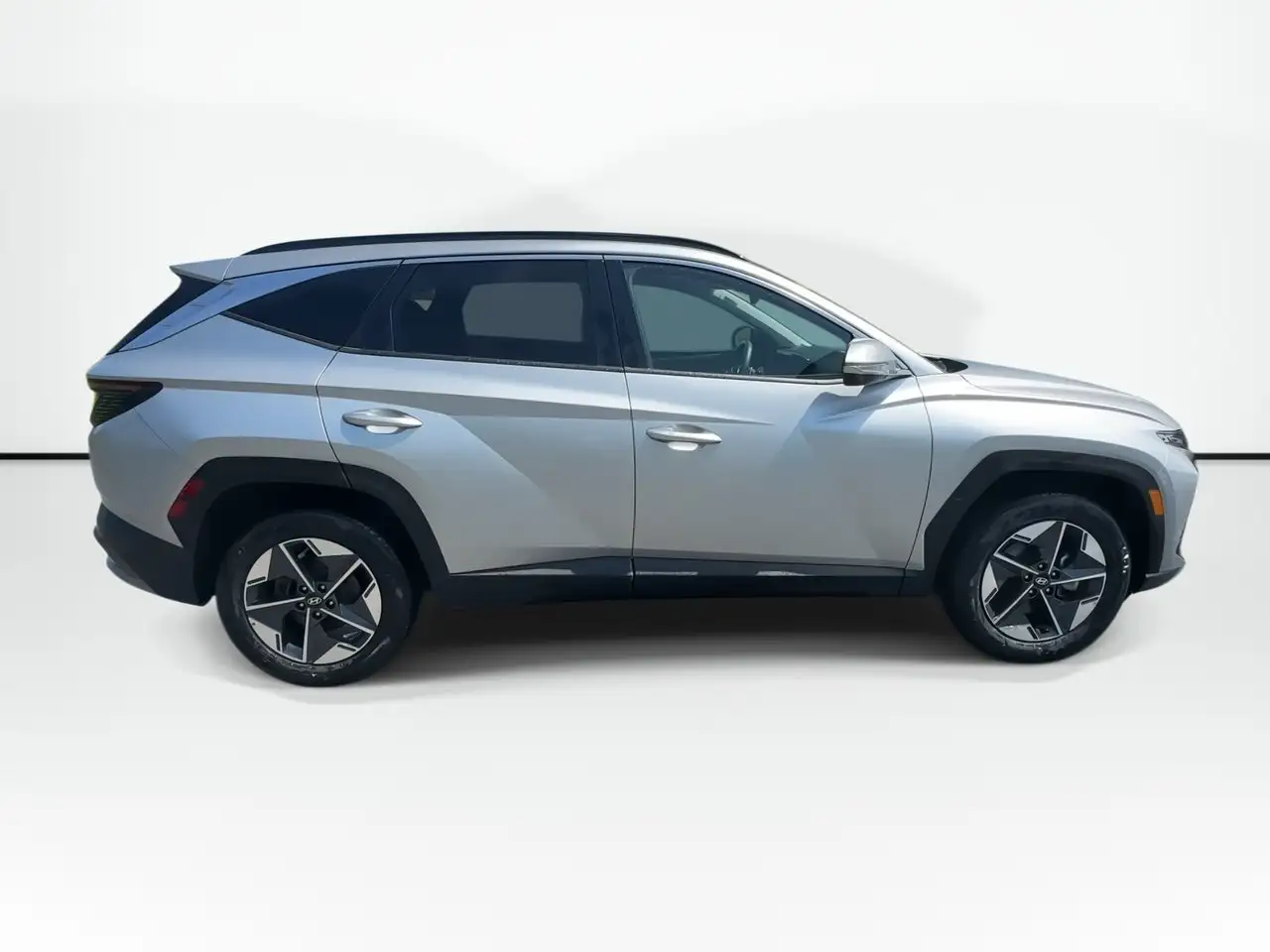 Hyundai TUCSON photo Hyundai TUCSON