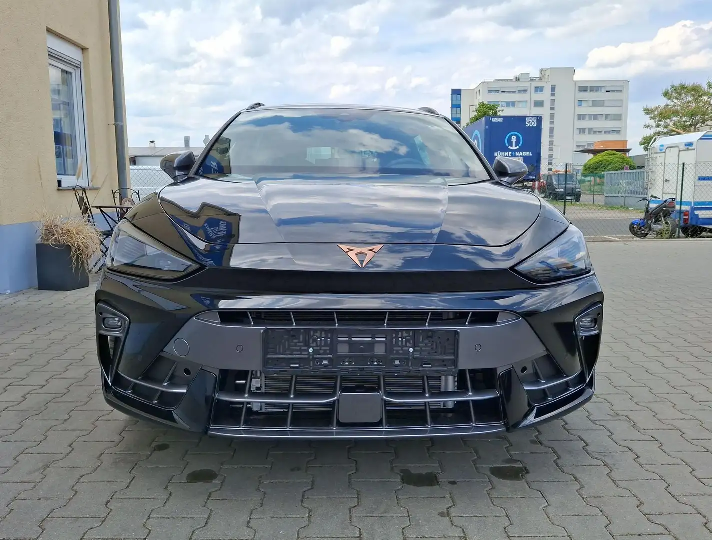 CUPRA Leon Basis 5J. Garantie Klimaauto elektr. Heckkl. Vo... Černá - 2