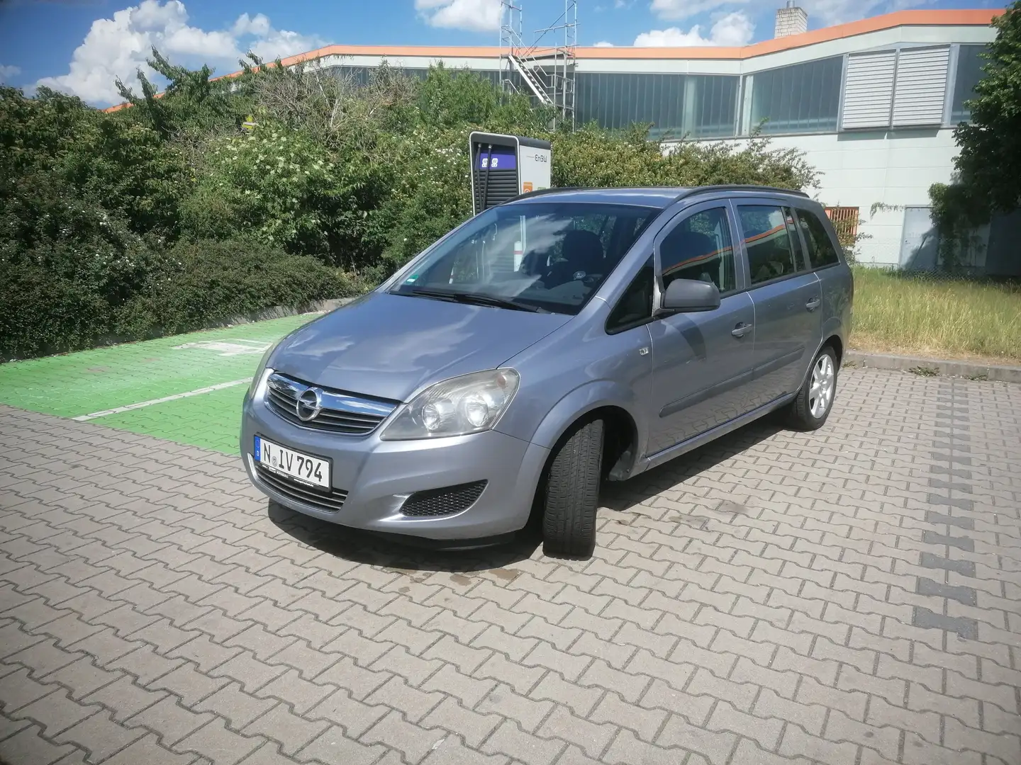 Opel Zafira Zafira 1.8 Selection, TÜV NEU! Grau - 1