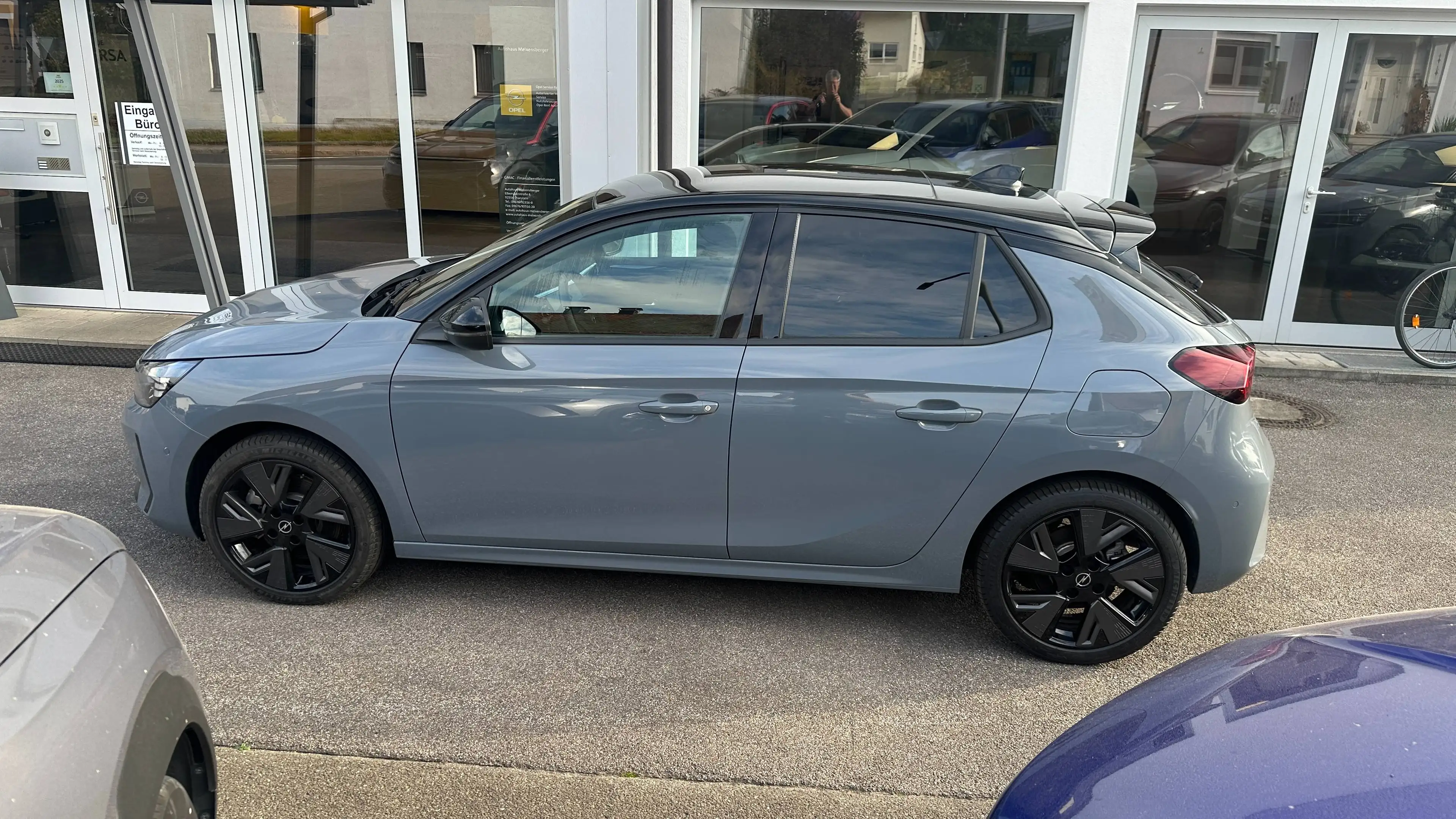Opel Corsa-e Corsa-e GS Rückfahrkamera Klimaautomatik adaptives Matrixlicht  ACC-Tempomat 11kwLader  Navi Panoramadach — photo 6