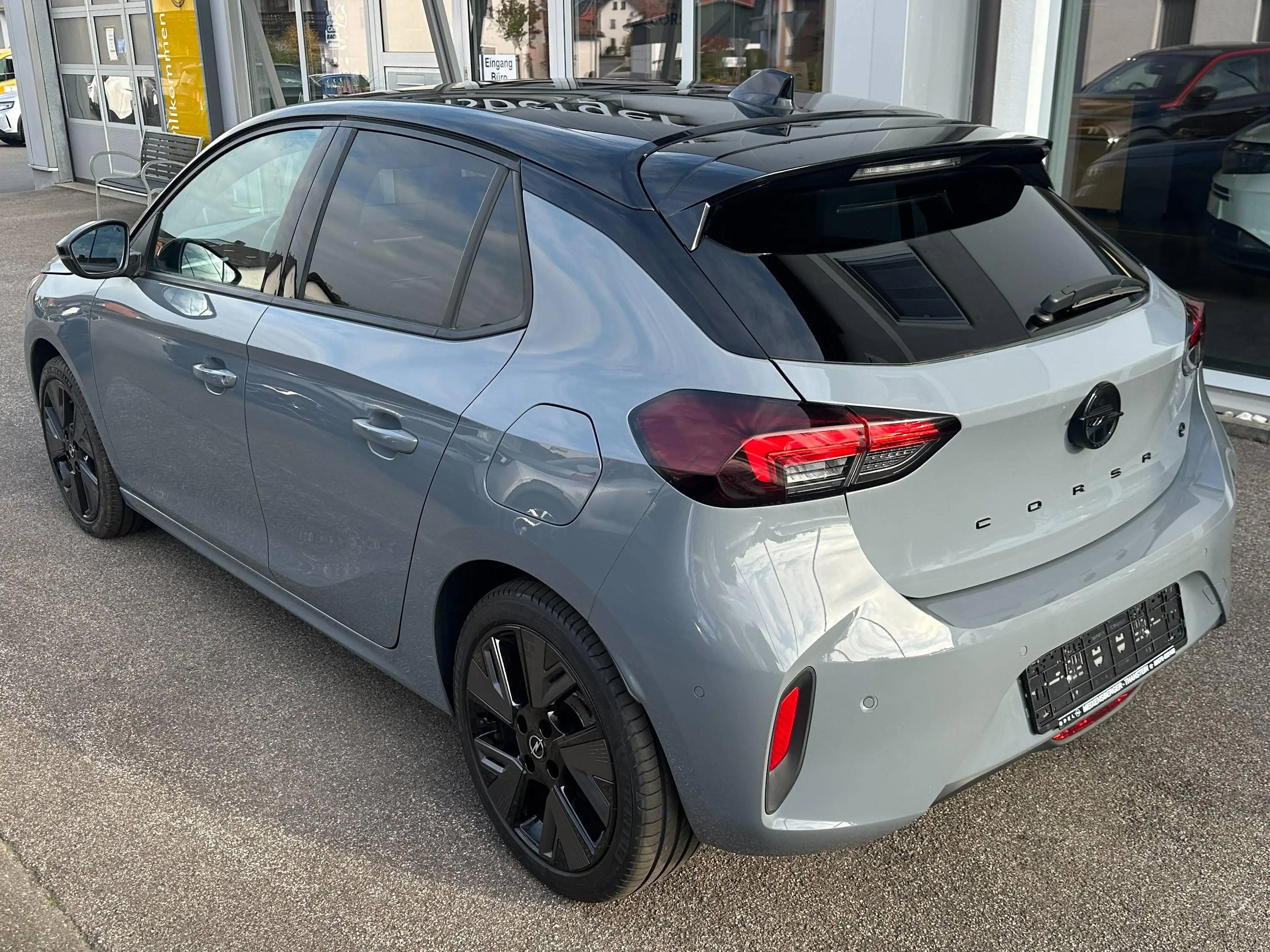 Opel Corsa-e Corsa-e GS Rückfahrkamera Klimaautomatik adaptives Matrixlicht  ACC-Tempomat 11kwLader  Navi Panoramadach — photo 7
