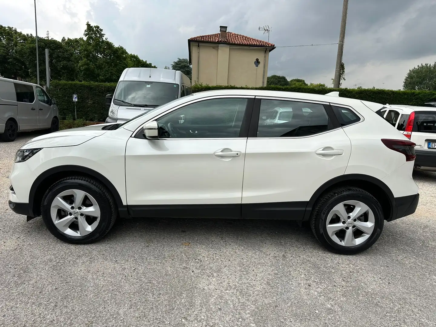 Nissan Qashqai Automatico! Qashqai 1.5 dci Business 115cv dct Weiß - 2