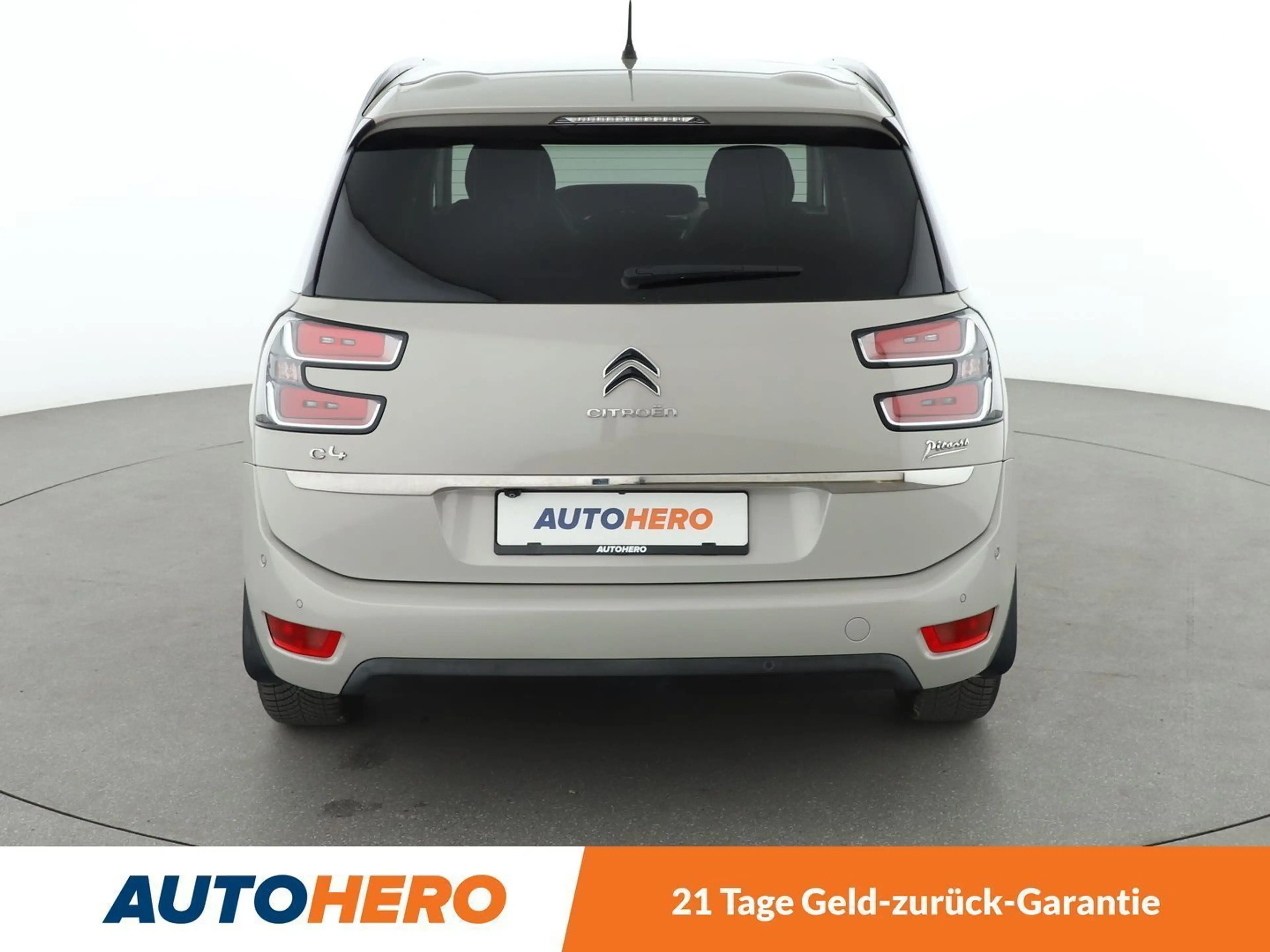 Citroen Grand C4 Picasso 1.6 THP Shine — photo 5
